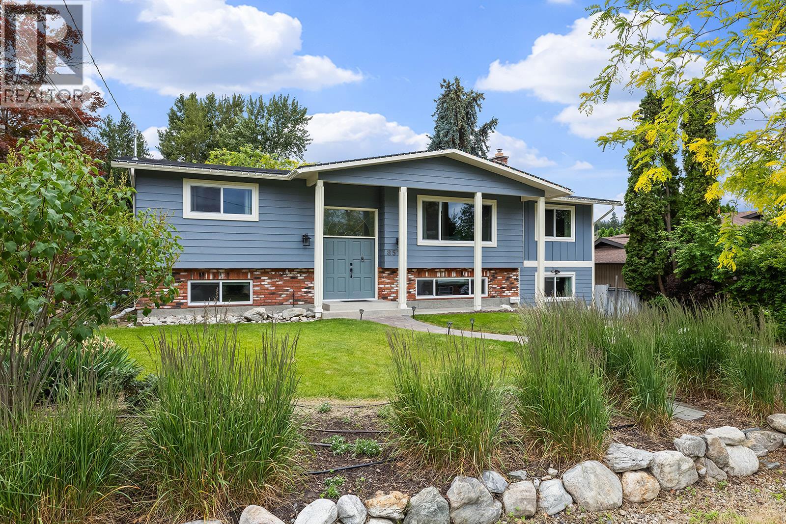 851 Hammer Avenue, Kelowna, British Columbia  V1W 2B7 - Photo 1 - 10396526