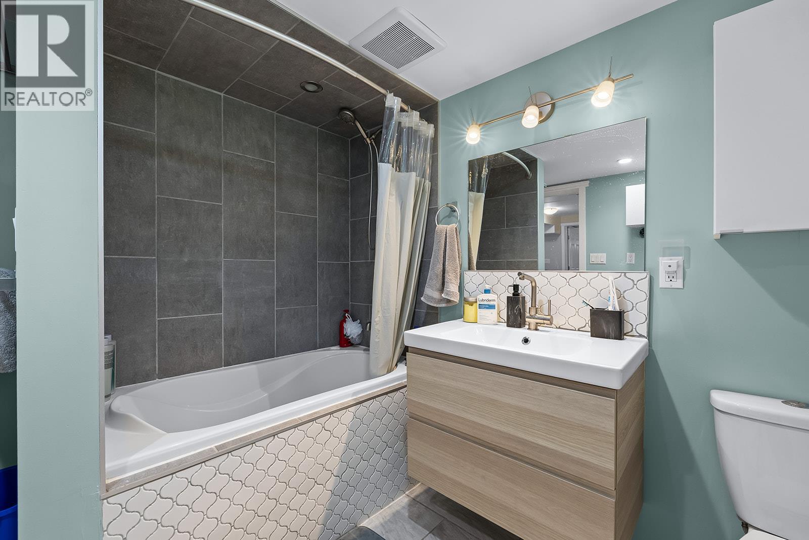 851 Hammer Avenue, Kelowna, British Columbia  V1W 2B7 - Photo 49 - 10396526