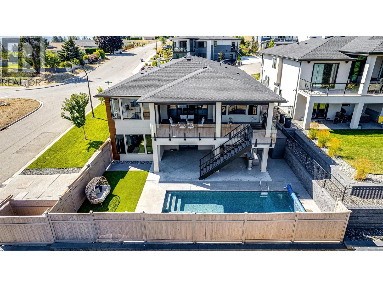 2698 Koyama Road, Lake Country, British Columbia  V4V 1H5 - Photo 3 - 10396049