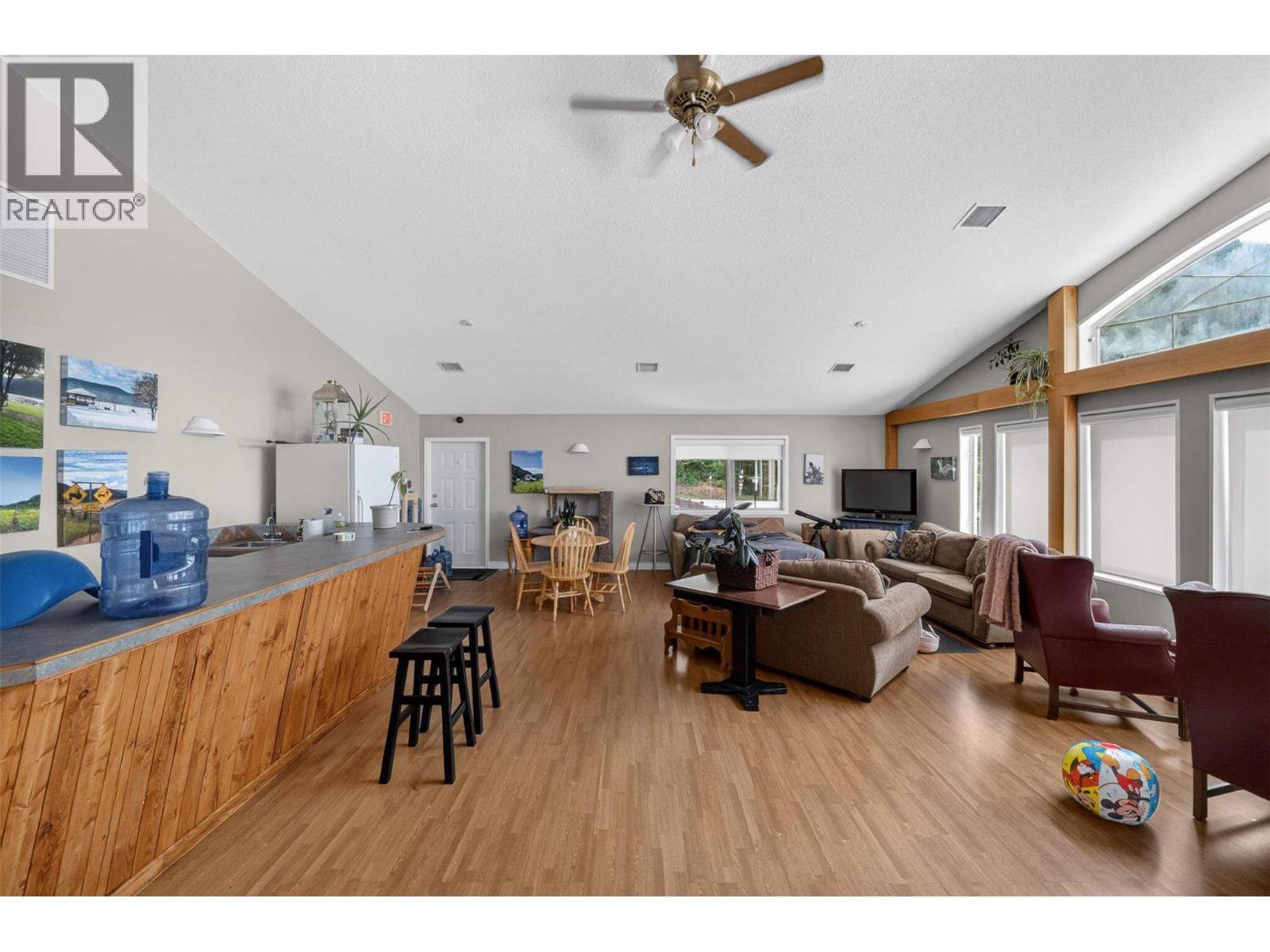 #2 8242 Highway 97a Highway, Sicamous, British Columbia  V0E 2V0 - Photo 24 - 10395615