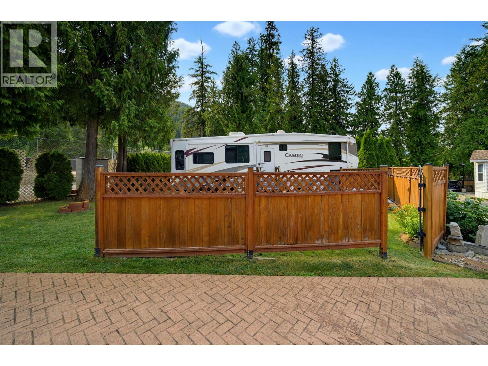 #2 8242 Highway 97a Highway, Sicamous, British Columbia  V0E 2V0 - Photo 9 - 10395615