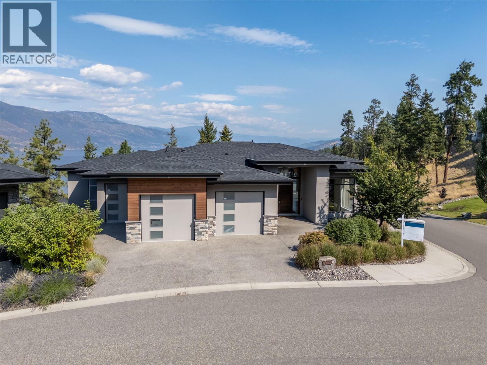 3303 Water Birch Circle, Kelowna, British Columbia  V1V 3G1 - Photo 1 - 10396595