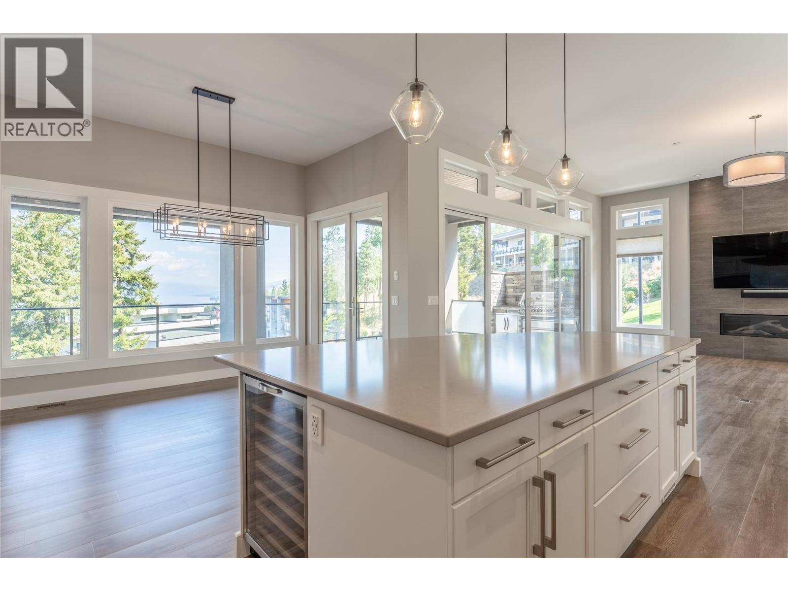 3303 Water Birch Circle, Kelowna, British Columbia  V1V 3G1 - Photo 12 - 10396595