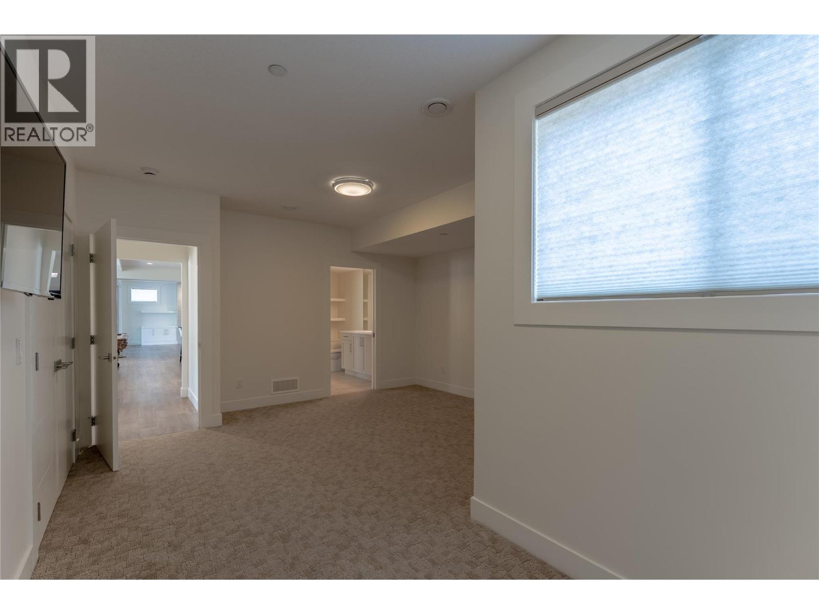3303 Water Birch Circle, Kelowna, British Columbia  V1V 3G1 - Photo 51 - 10396595