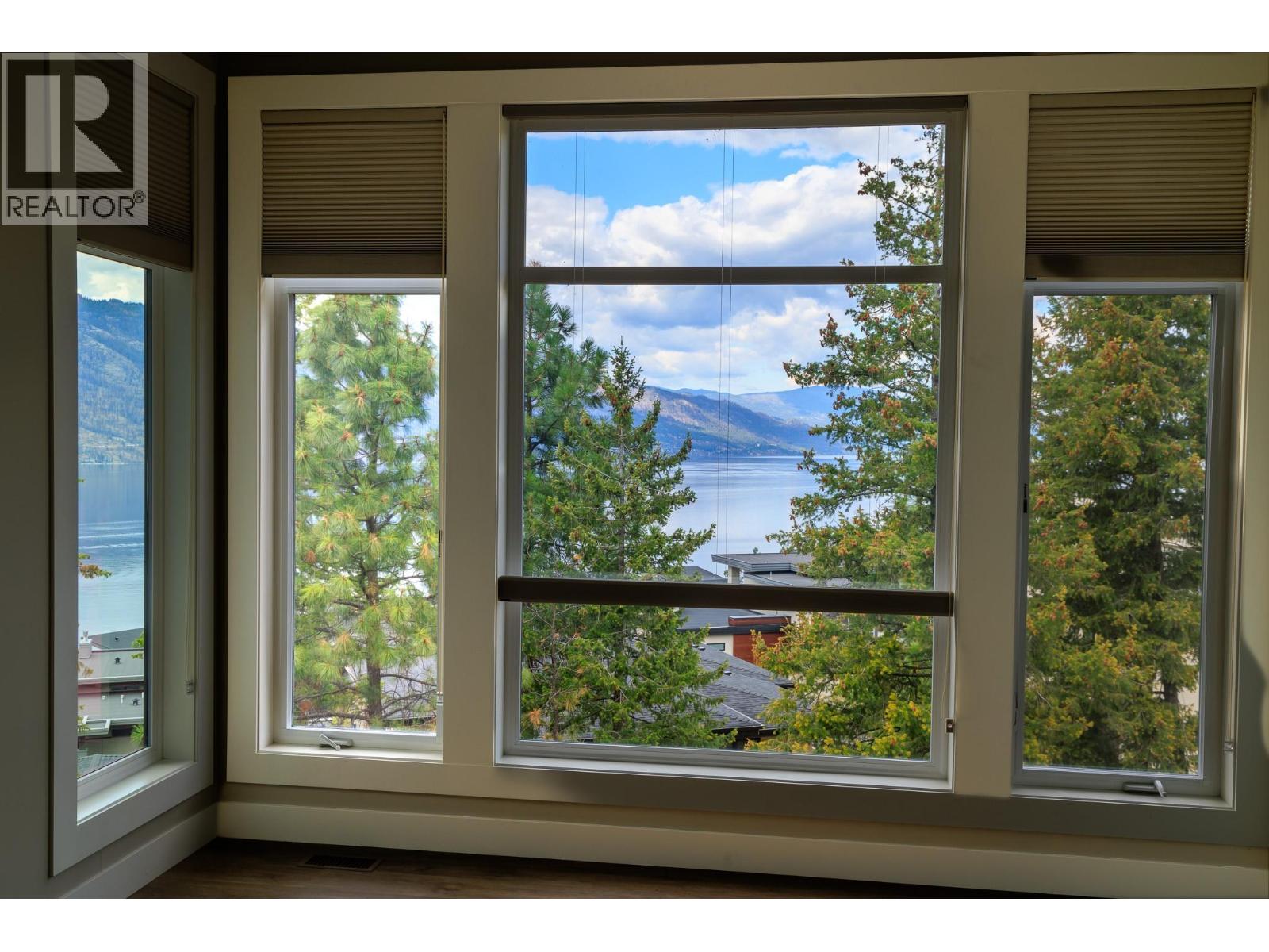 3303 Water Birch Circle, Kelowna, British Columbia  V1V 3G1 - Photo 71 - 10396595