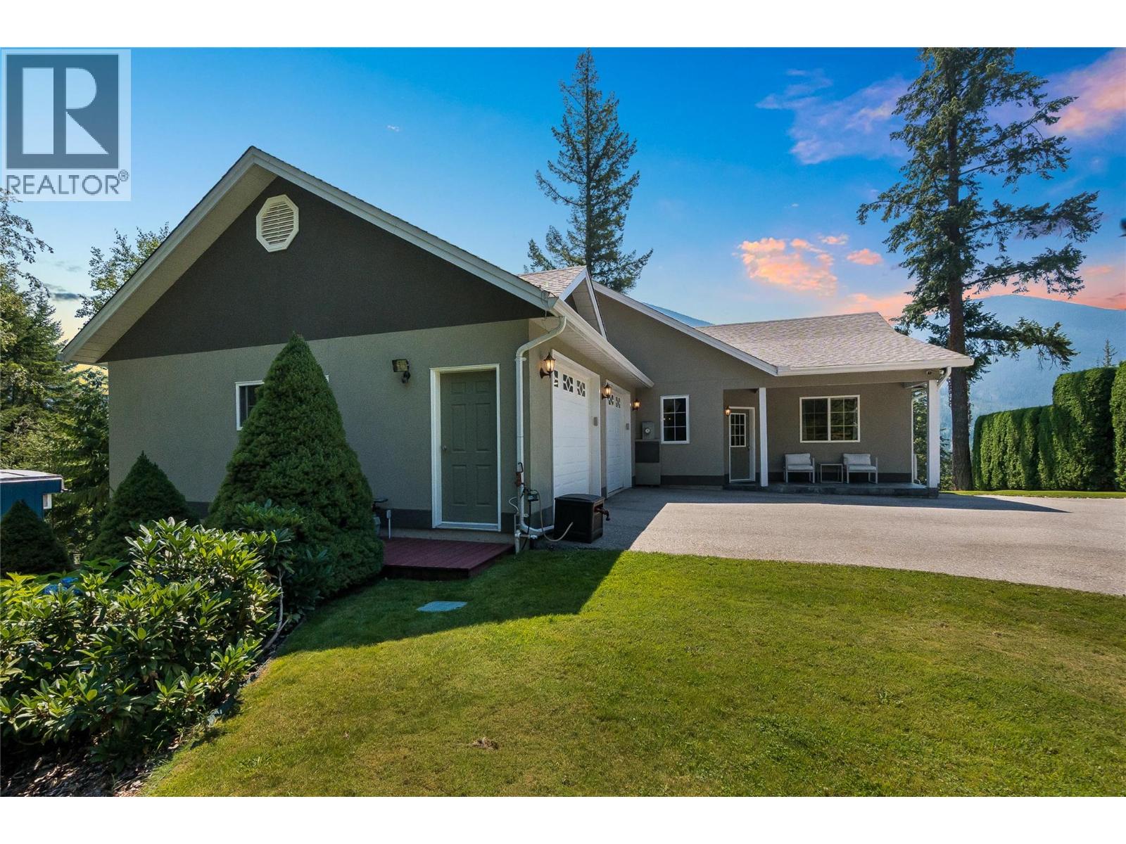 408 Balfour Heights Road, Balfour, British Columbia  V0G 1C0 - Photo 25 - 10396515