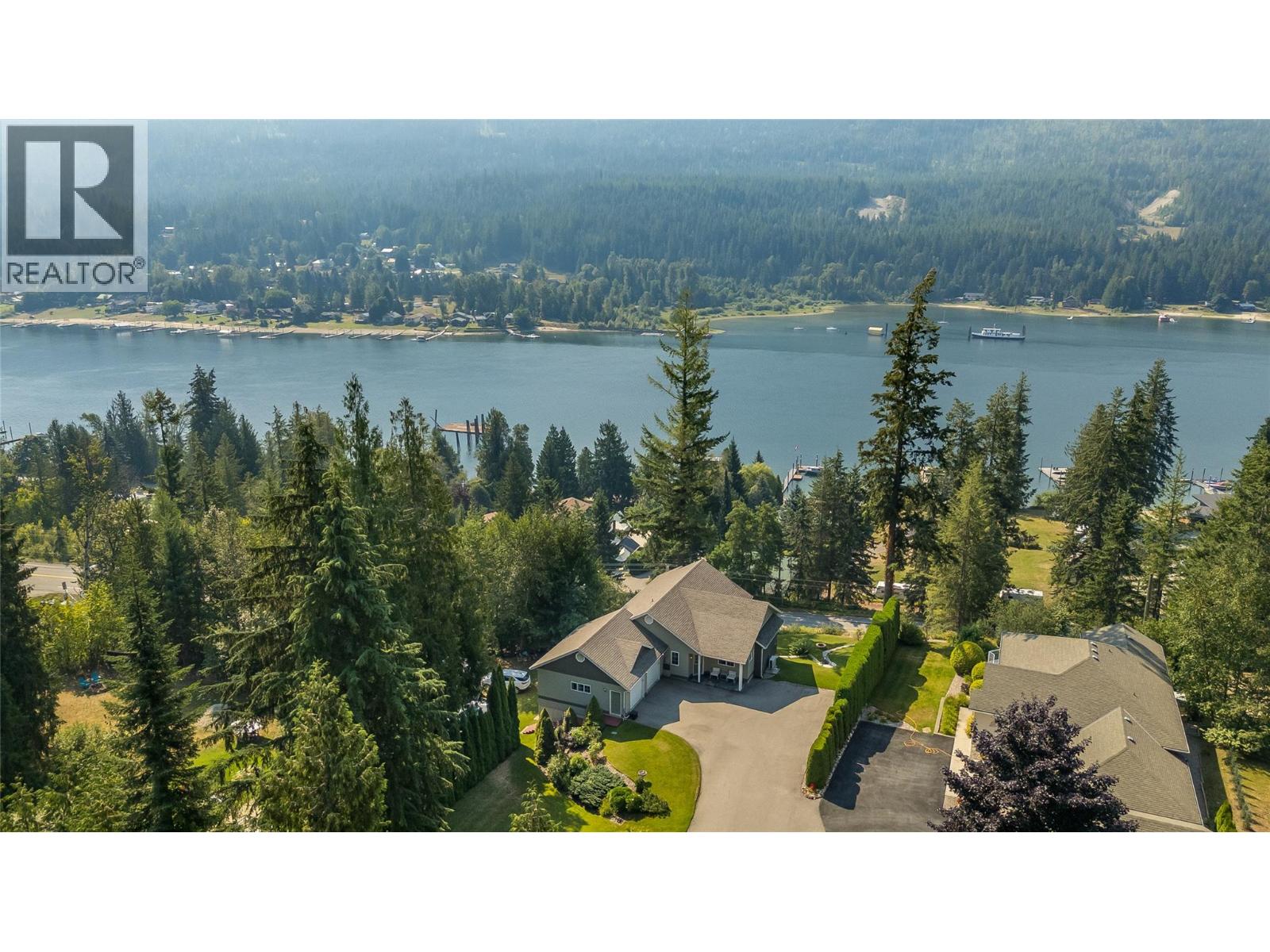 408 Balfour Heights Road, Balfour, British Columbia  V0G 1C0 - Photo 4 - 10396515