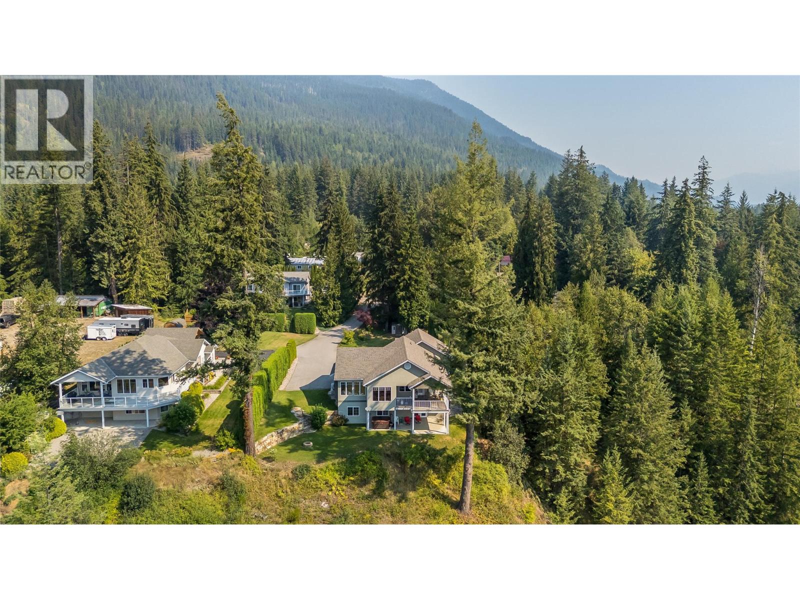 408 Balfour Heights Road, Balfour, British Columbia  V0G 1C0 - Photo 5 - 10396515