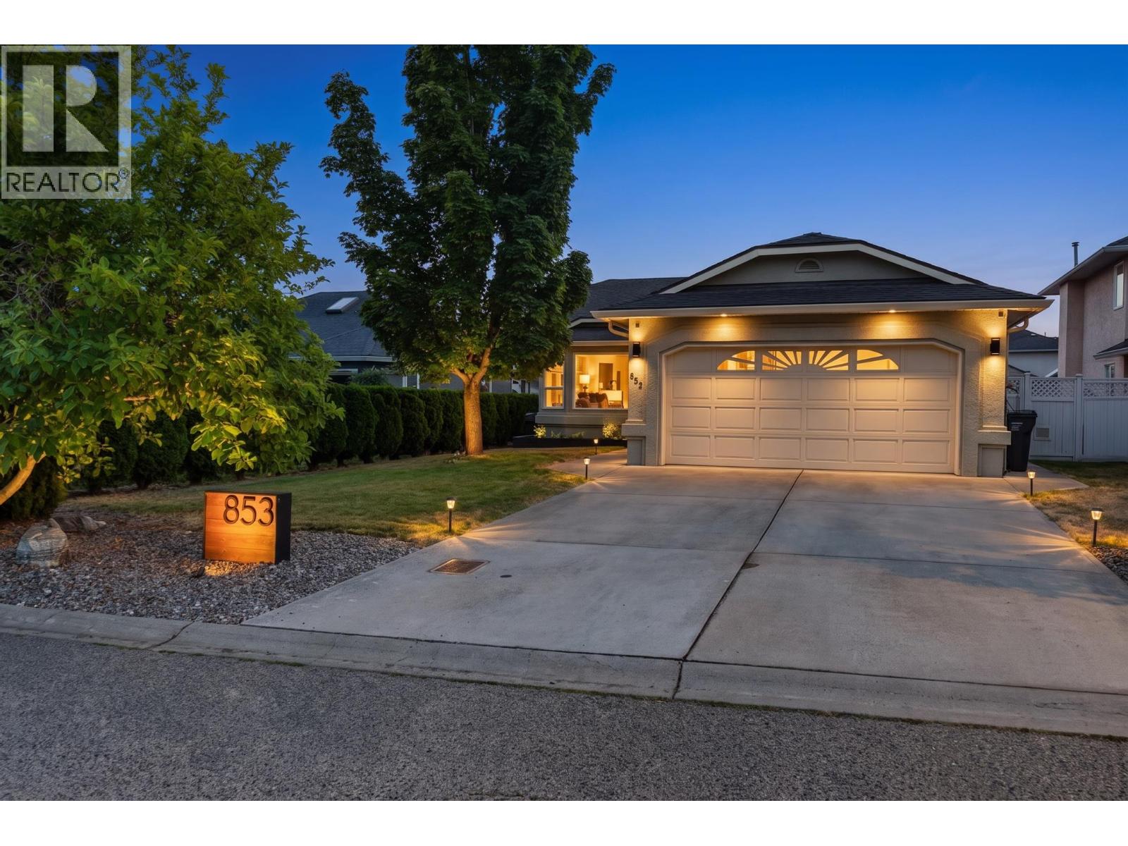 853 Springside Court, Kelowna, British Columbia  V1W 3L8 - Photo 1 - 10396182