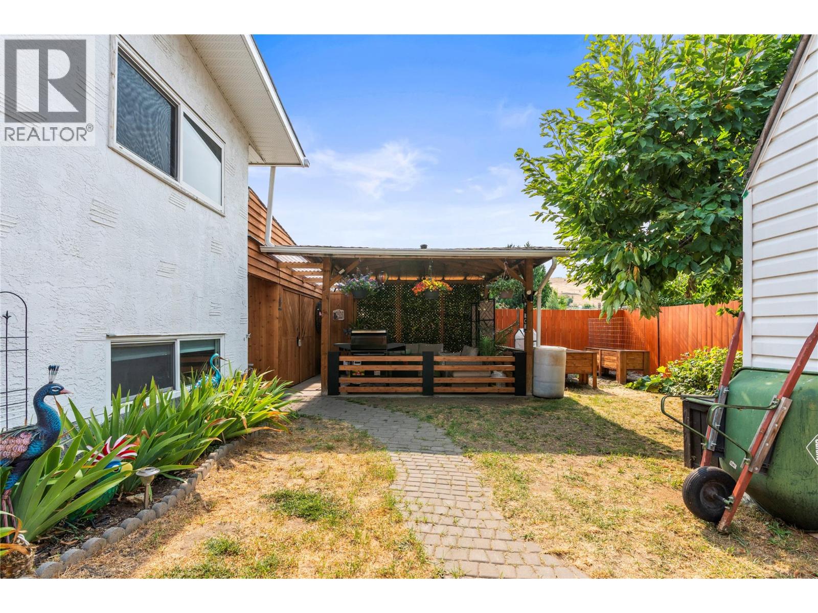 4400 15 Avenue, Vernon, British Columbia  V1T 6X9 - Photo 8 - 10395979