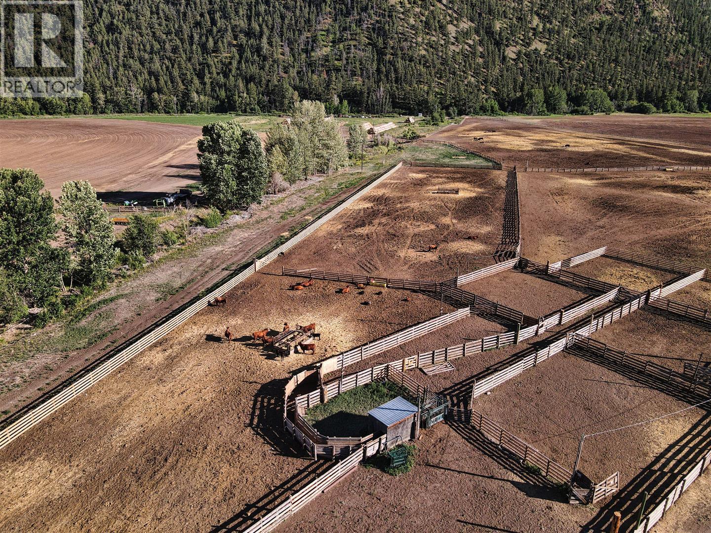 44813 Highway 99 N, Cache Creek, British Columbia  V0K 1V0 - Photo 19 - 10396611