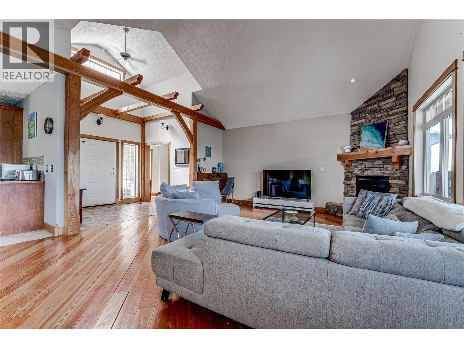 108 Red Rock Crescent, Enderby, British Columbia  V0E 1V1 - Photo 11 - 10396571