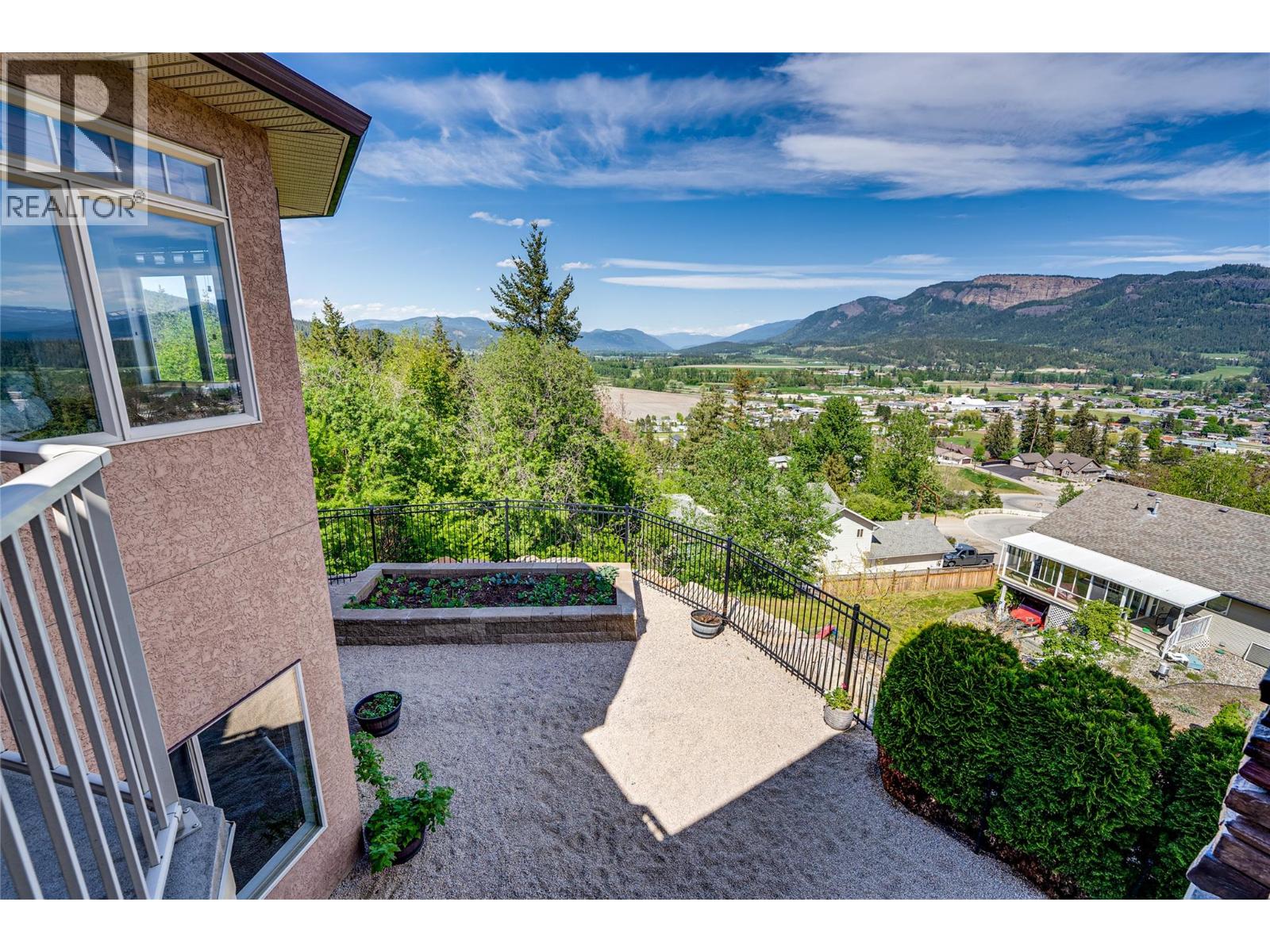 108 Red Rock Crescent, Enderby, British Columbia  V0E 1V1 - Photo 12 - 10396571