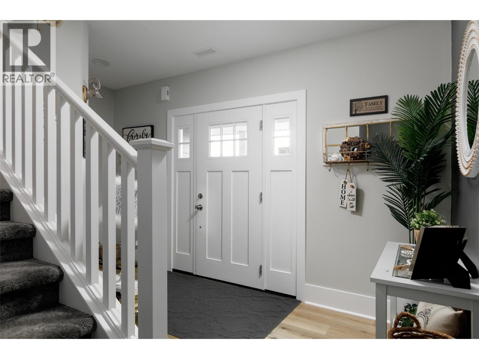 11935 Okanagan Centre Road W, Lake Country, British Columbia  V4V 2H5 - Photo 11 - 10396550
