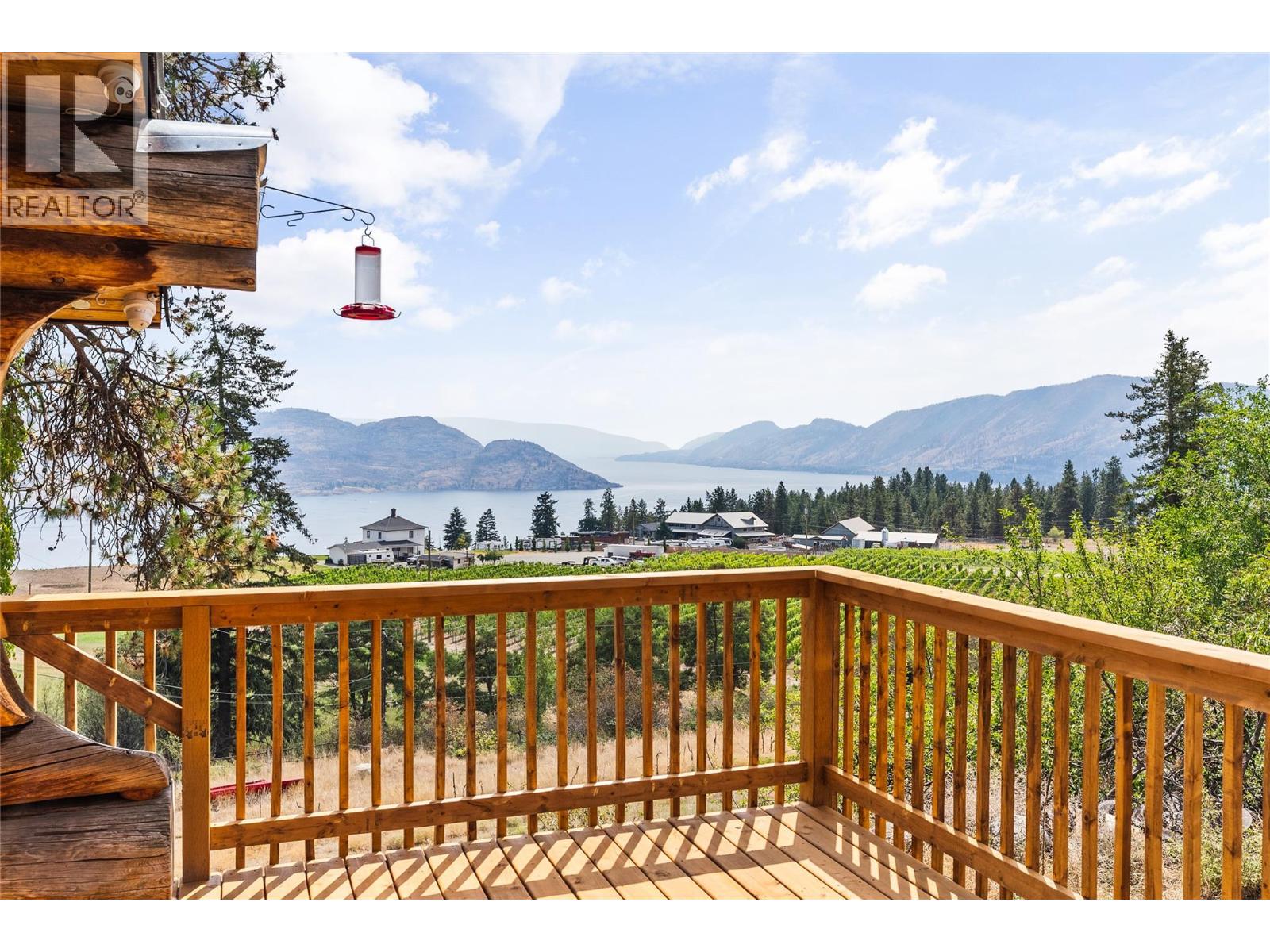 5876 Victoria Street, Peachland, British Columbia  V0H 1X4 - Photo 2 - 10396486