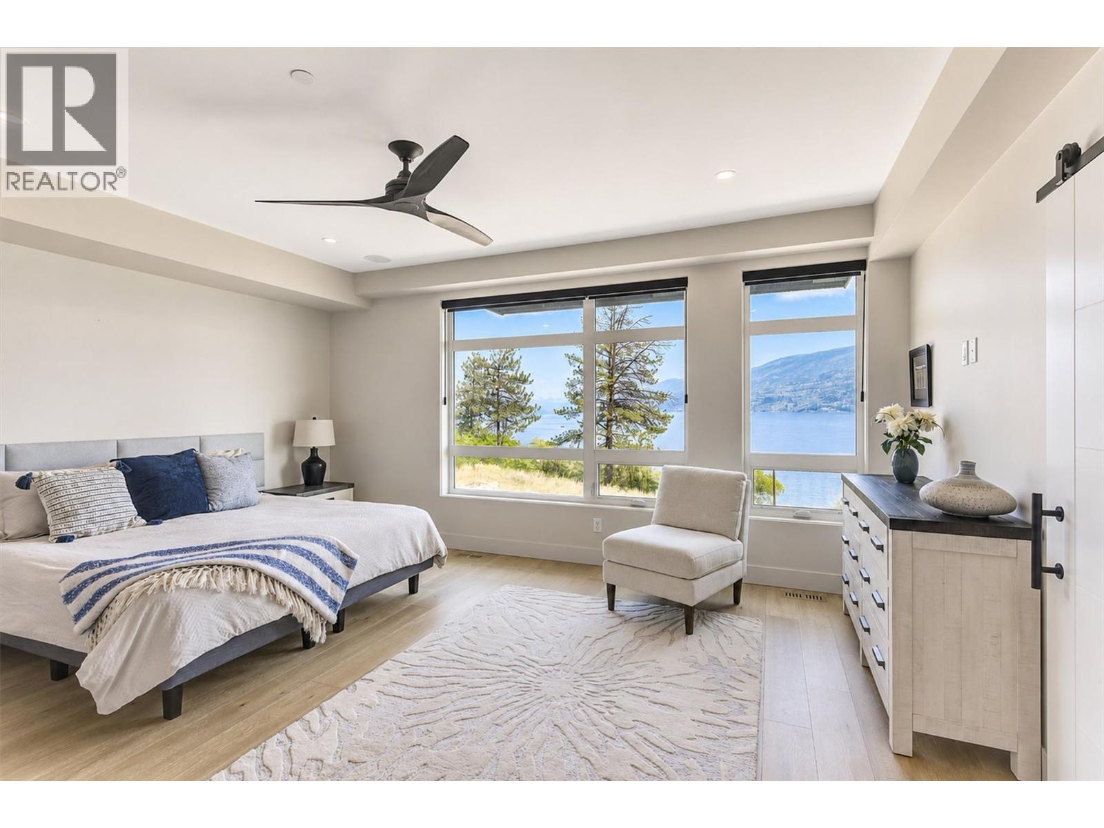 5979 Princess Street, Peachland, British Columbia  V0H 1X7 - Photo 34 - 10396325