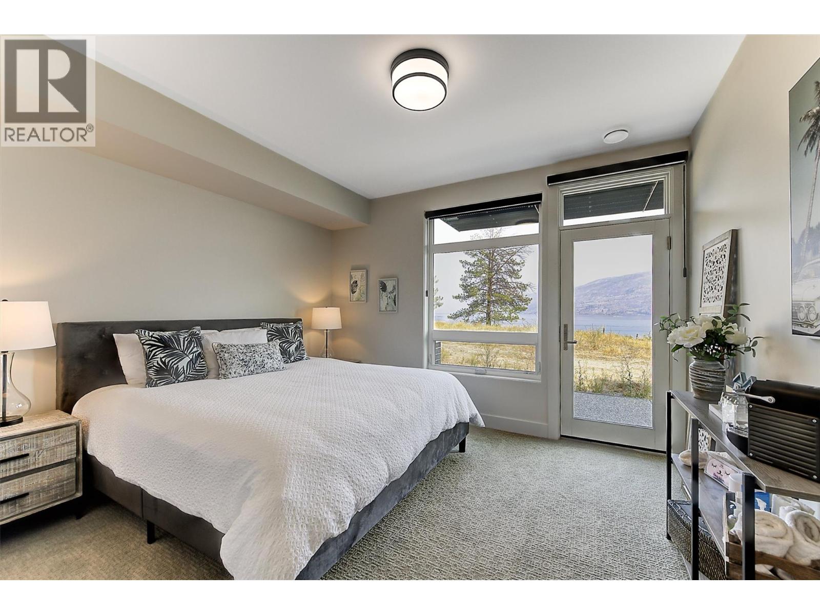 5979 Princess Street, Peachland, British Columbia  V0H 1X7 - Photo 47 - 10396325