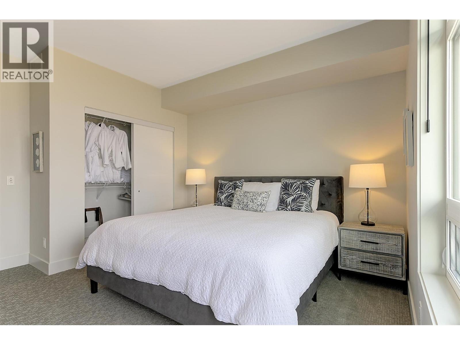 5979 Princess Street, Peachland, British Columbia  V0H 1X7 - Photo 48 - 10396325