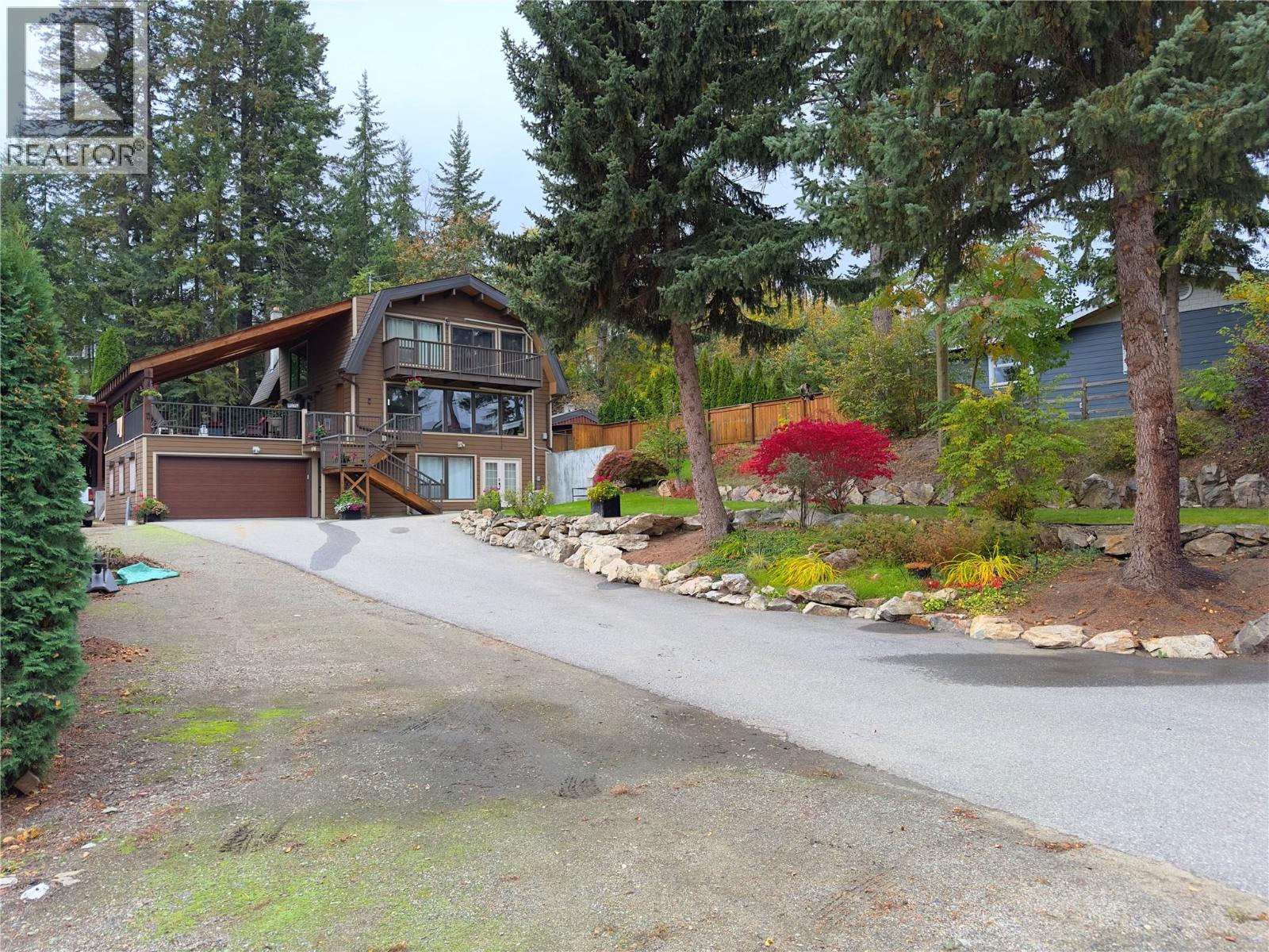 2428 Blind Bay Road, Blind Bay, British Columbia  V0E 1H2 - Photo 2 - 10396559