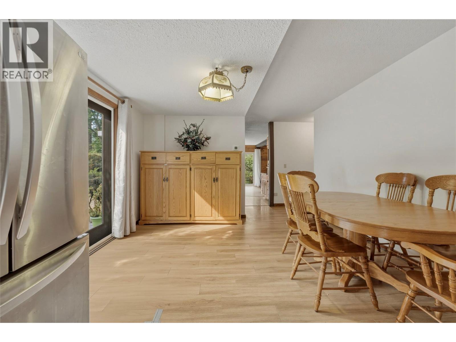 7603 De Jong Drive, Coldstream, British Columbia  V1B 1P2 - Photo 17 - 10396520