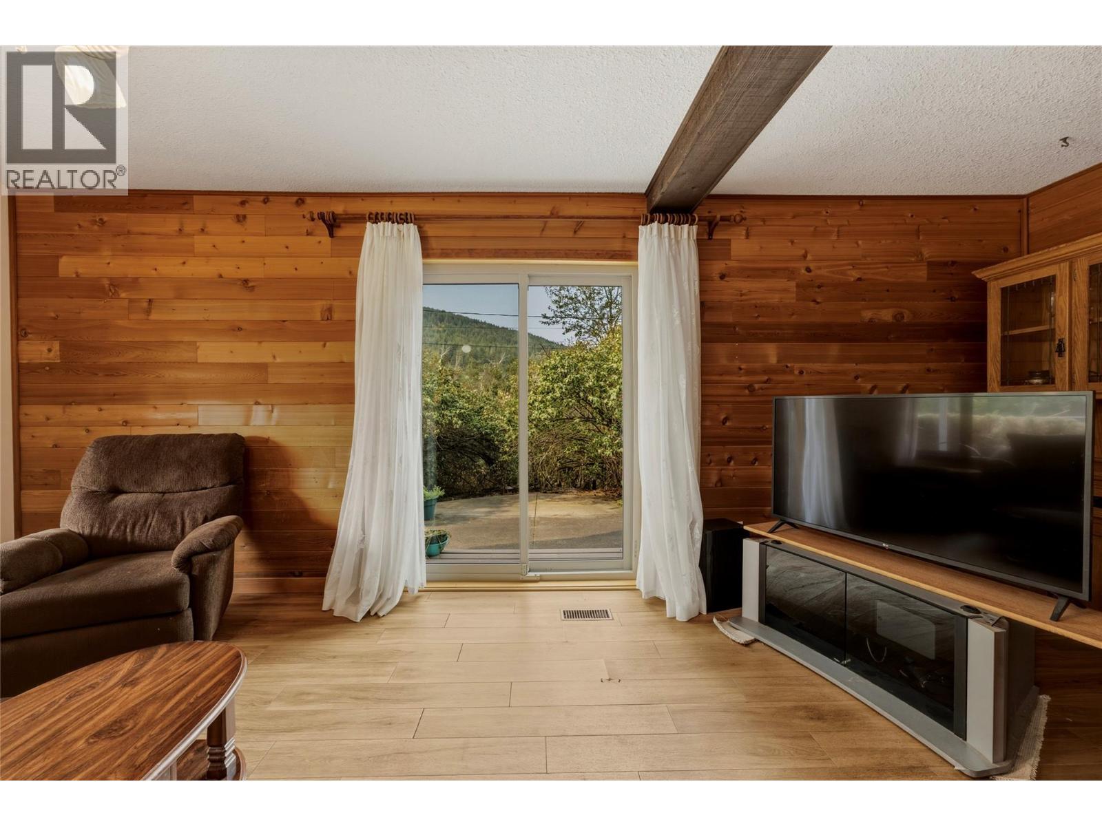7603 De Jong Drive, Coldstream, British Columbia  V1B 1P2 - Photo 29 - 10396520