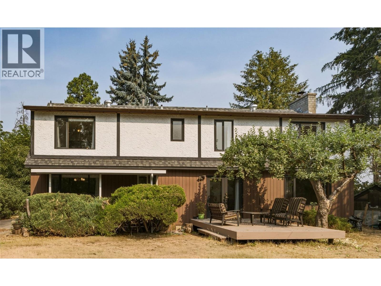 7603 De Jong Drive, Coldstream, British Columbia  V1B 1P2 - Photo 3 - 10396520