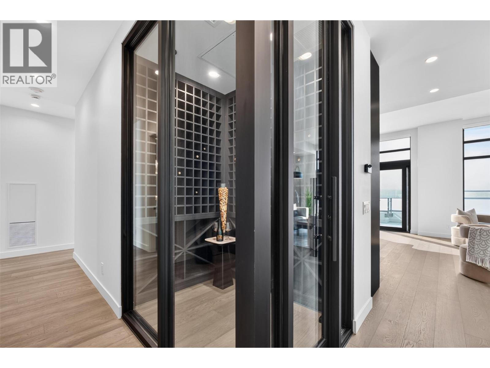 3800 Capozzi Road Unit# Ph2, Kelowna, British Columbia  V1W 0J6 - Photo 11 - 10394124