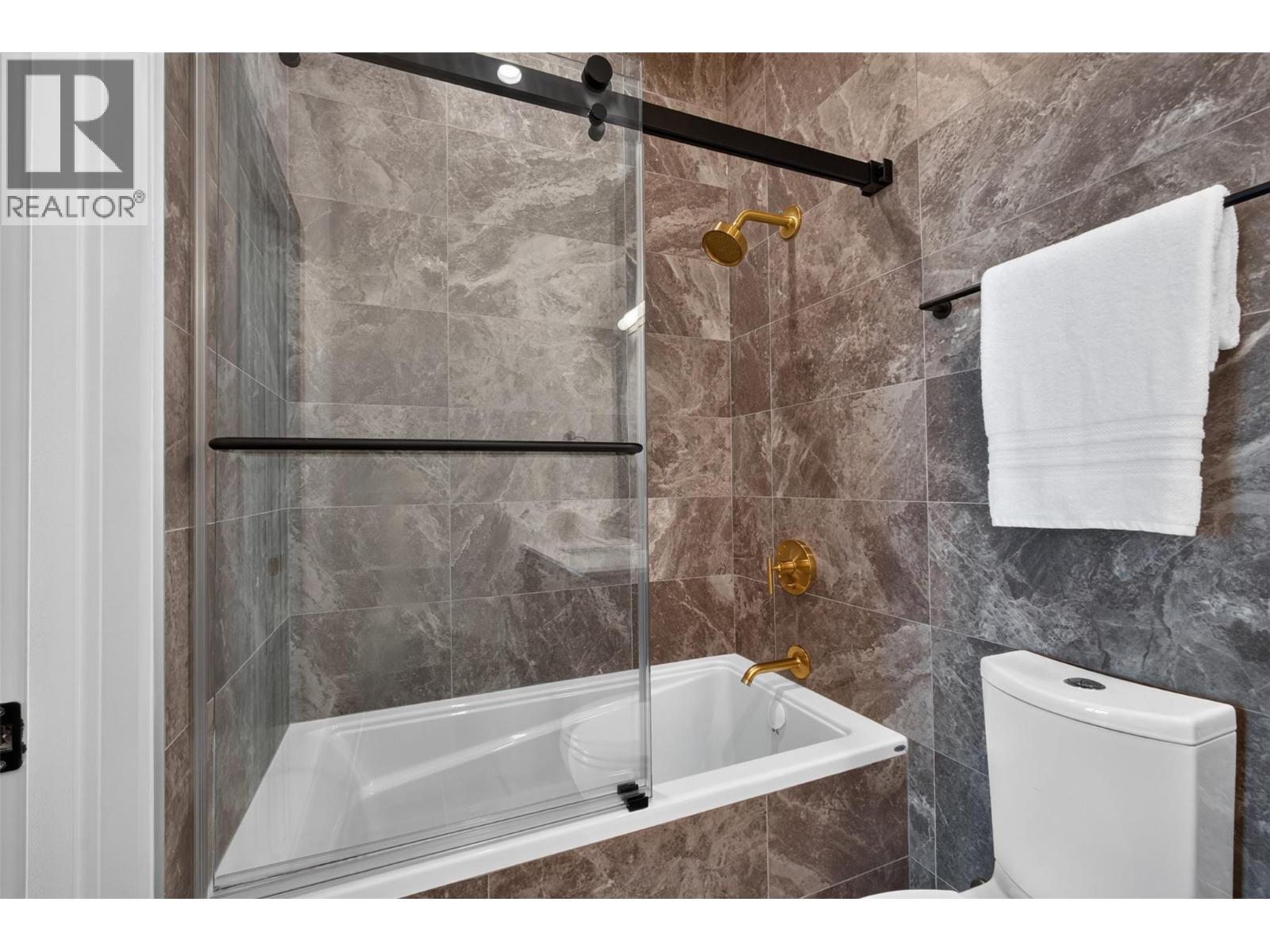 3800 Capozzi Road Unit# Ph2, Kelowna, British Columbia  V1W 0J6 - Photo 39 - 10394124