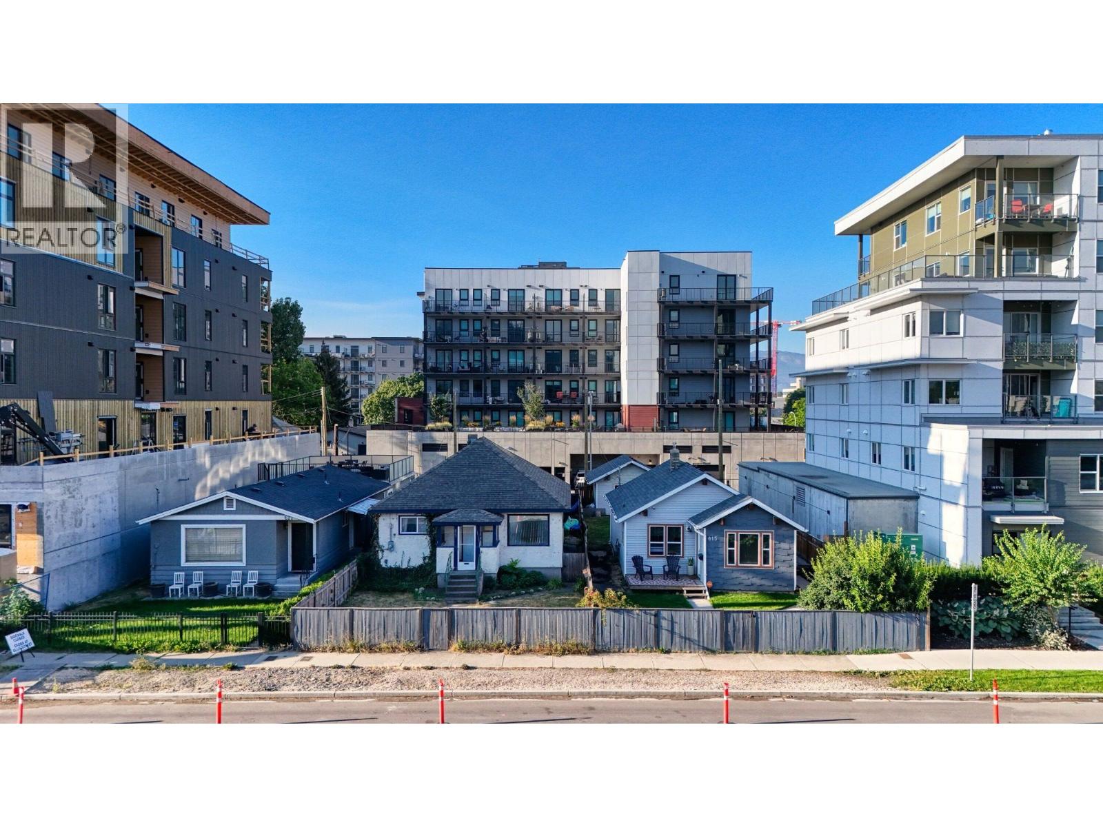 623 Clement Avenue, Kelowna, British Columbia  V1Y 7C7 - Photo 2 - 10396617