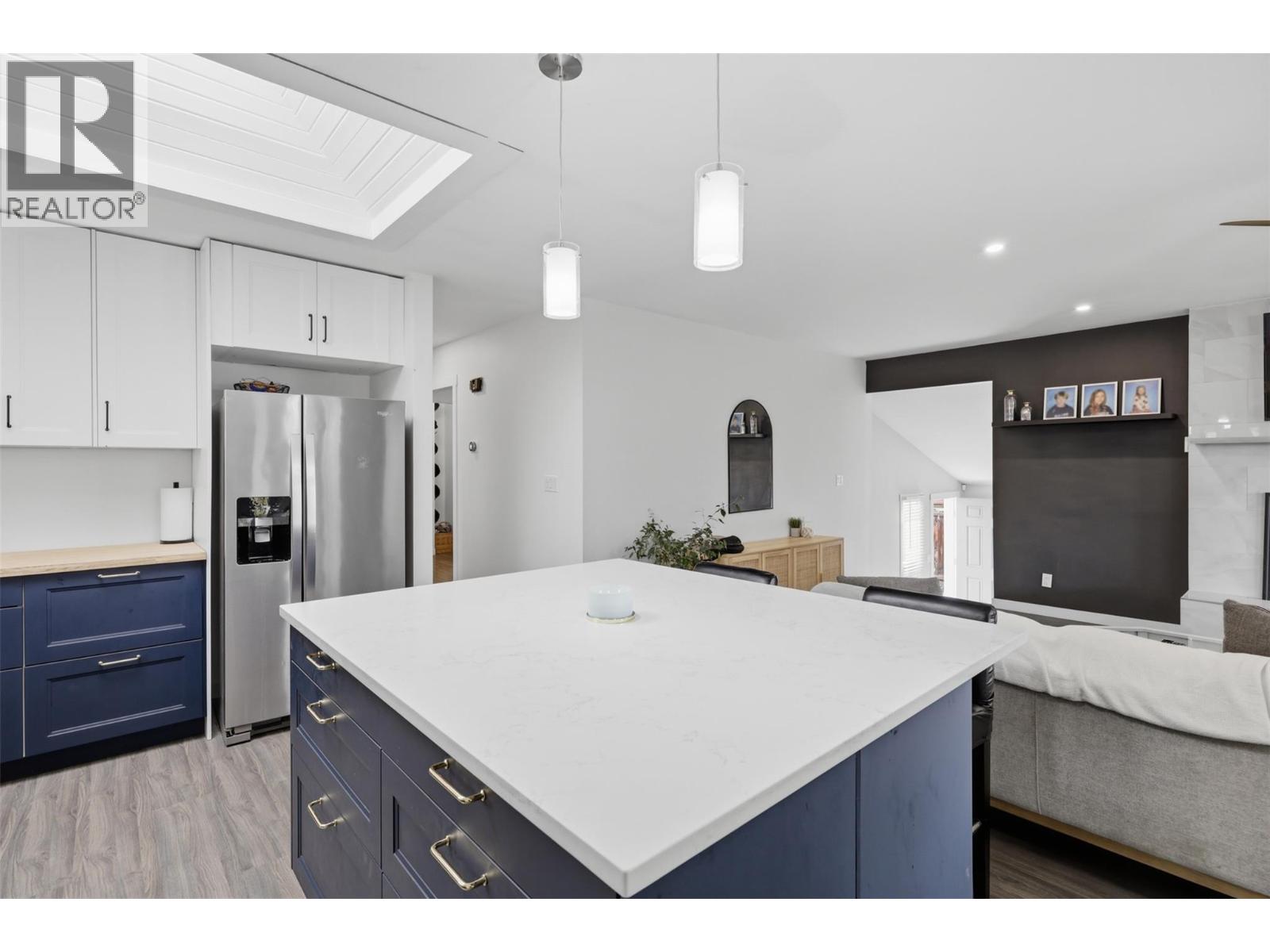 728 Driftwood Place, Kamloops, British Columbia  V2B 7Y5 - Photo 16 - 10396231