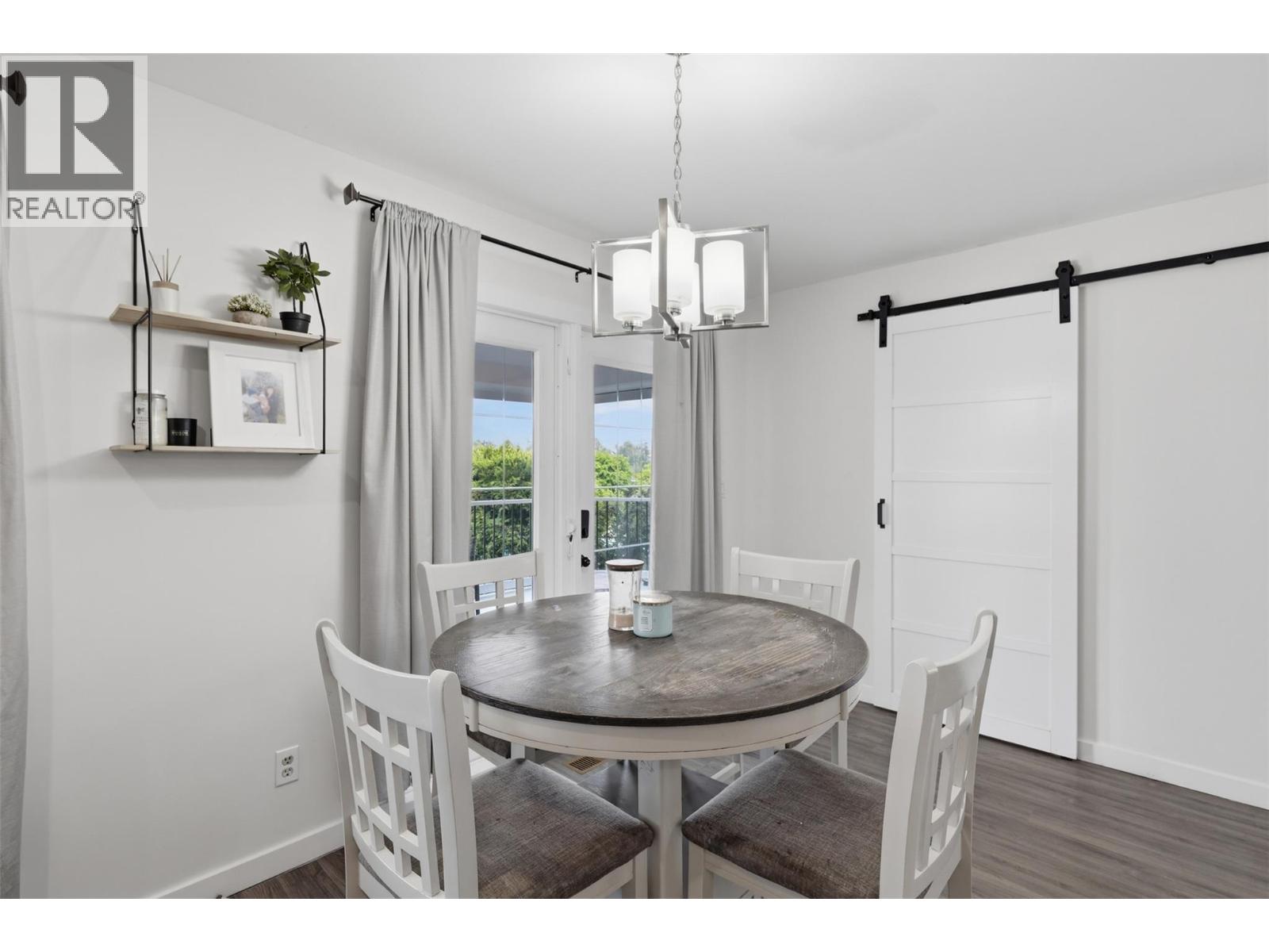 728 Driftwood Place, Kamloops, British Columbia  V2B 7Y5 - Photo 18 - 10396231