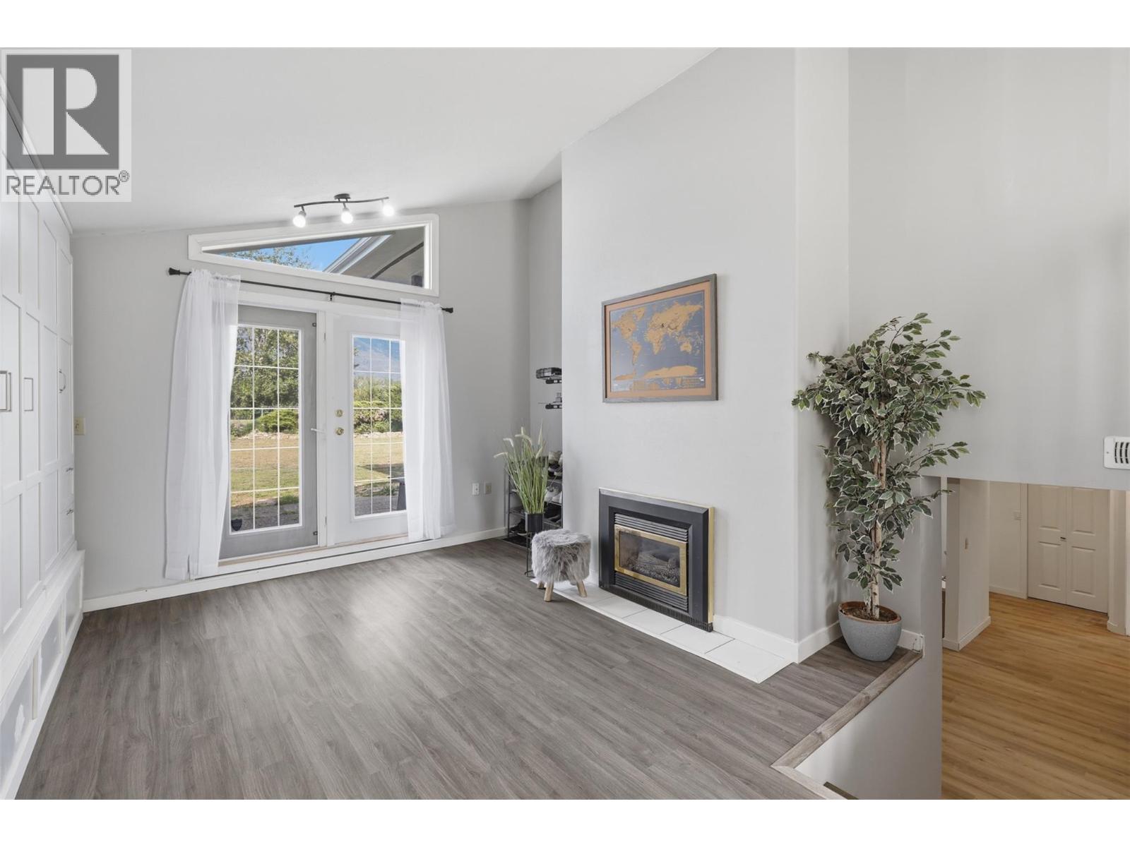 728 Driftwood Place, Kamloops, British Columbia  V2B 7Y5 - Photo 35 - 10396231