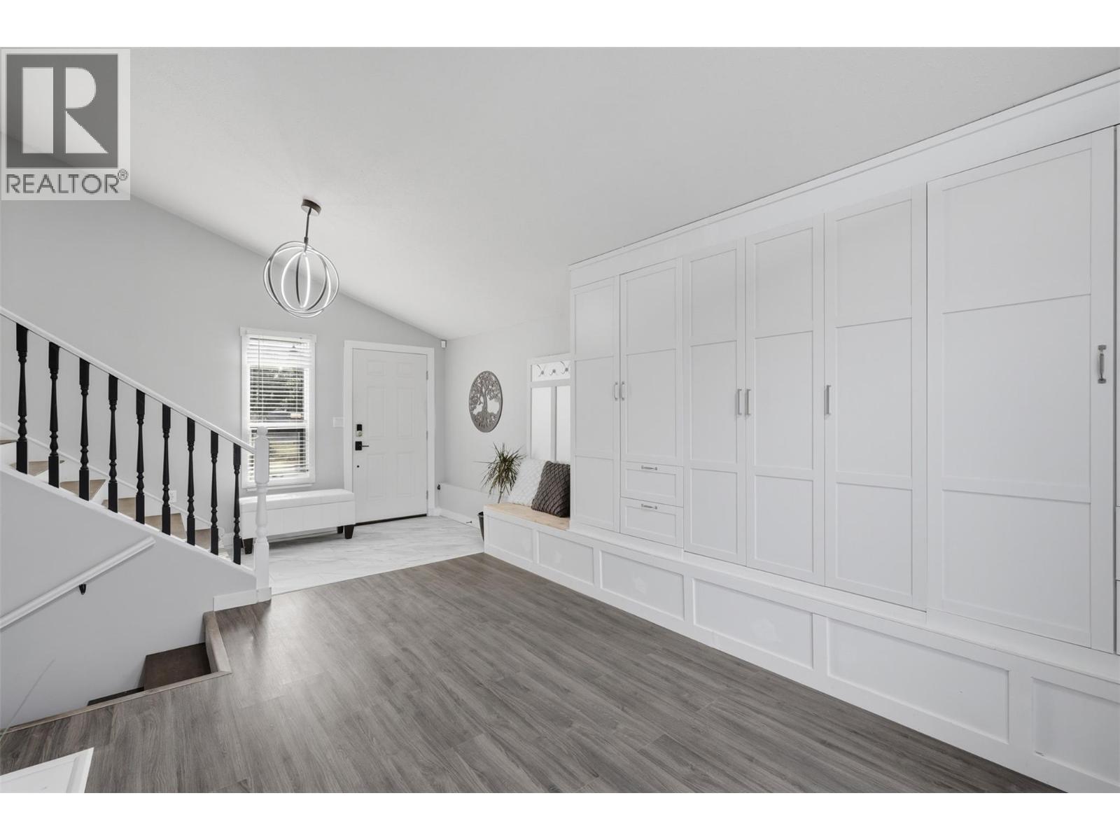 728 Driftwood Place, Kamloops, British Columbia  V2B 7Y5 - Photo 36 - 10396231