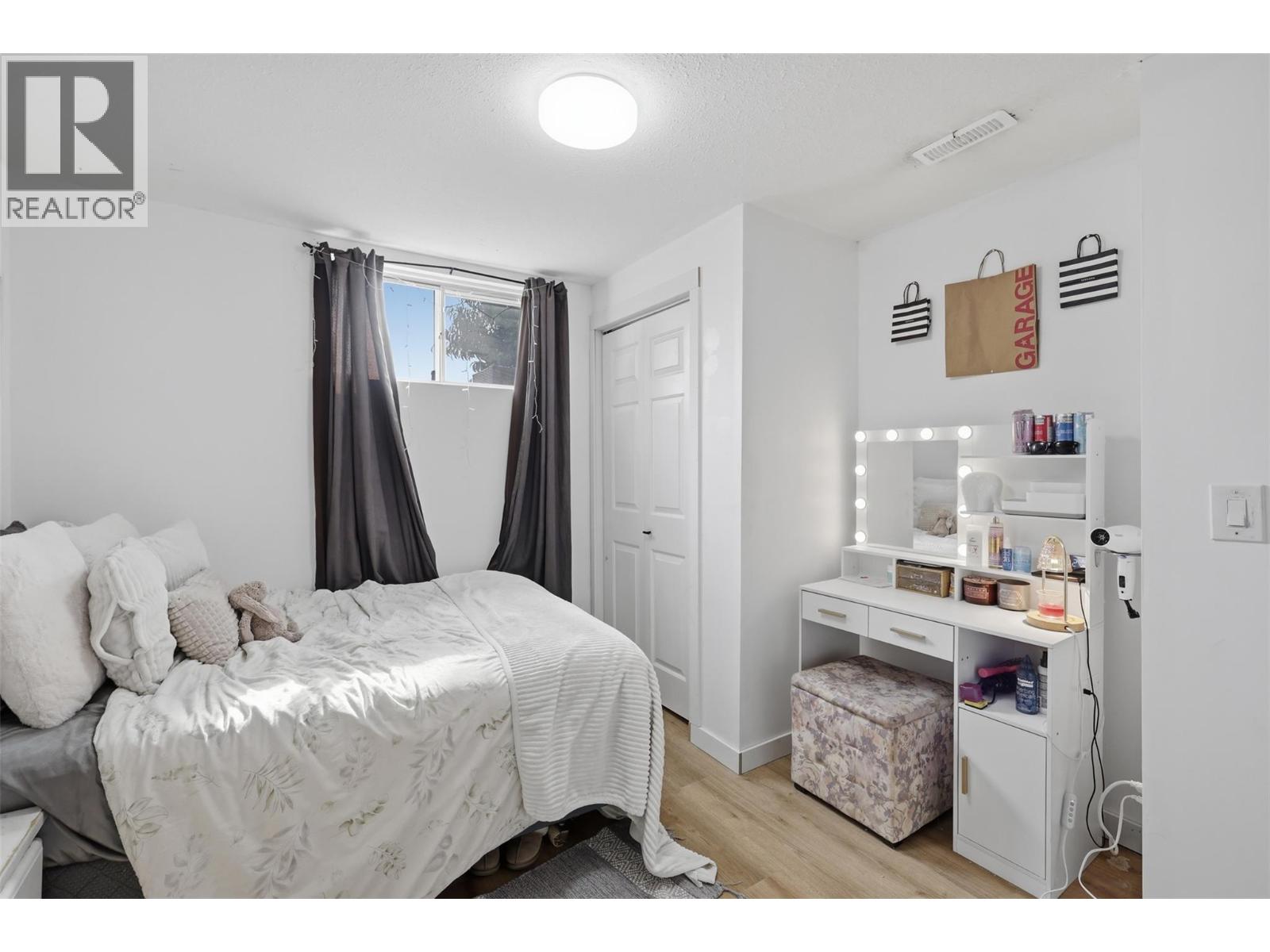 728 Driftwood Place, Kamloops, British Columbia  V2B 7Y5 - Photo 47 - 10396231