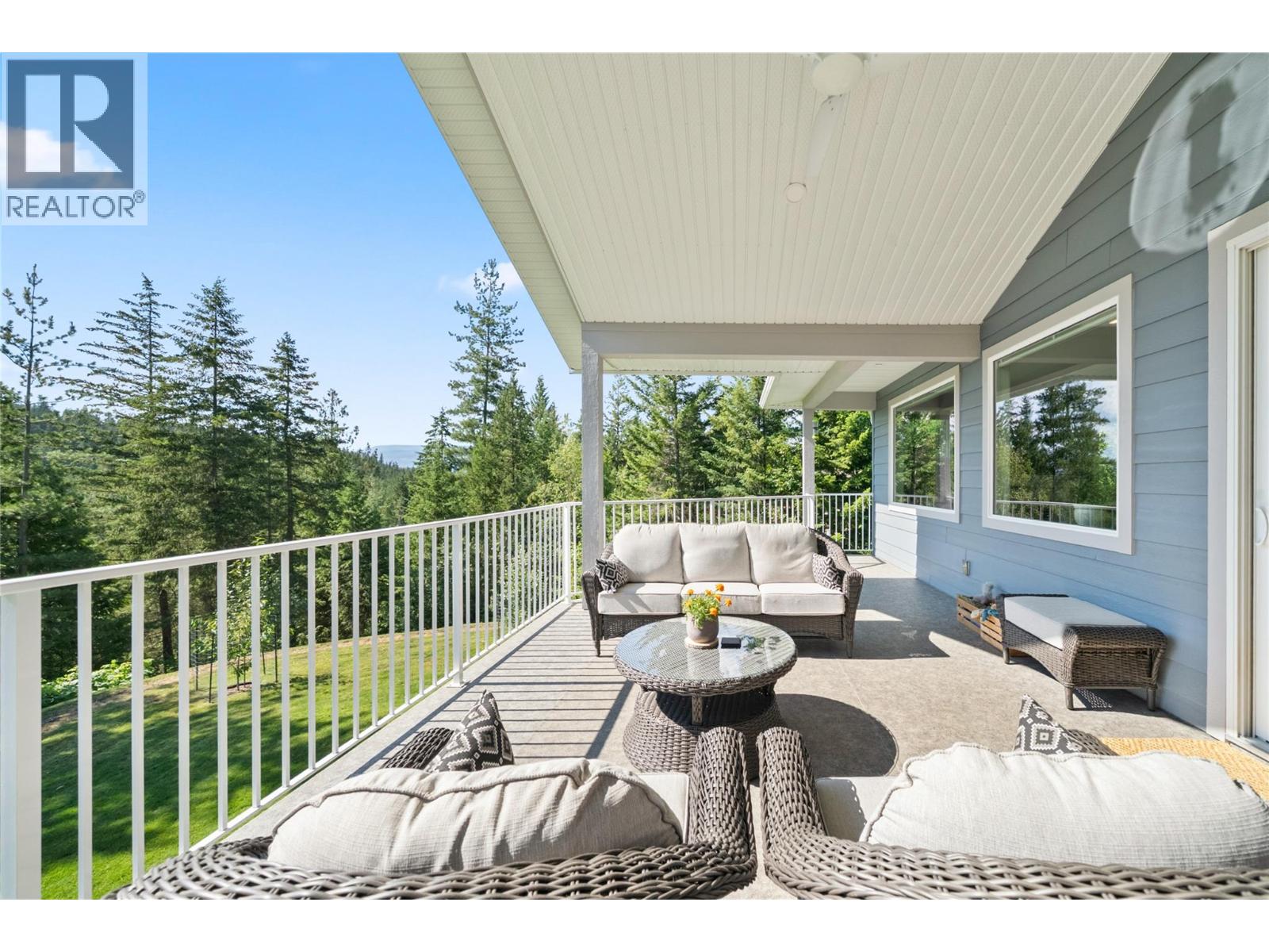 2592 Alpen Paradies Road Unit# 58, Blind Bay, British Columbia  V0E 1H1 - Photo 25 - 10395211