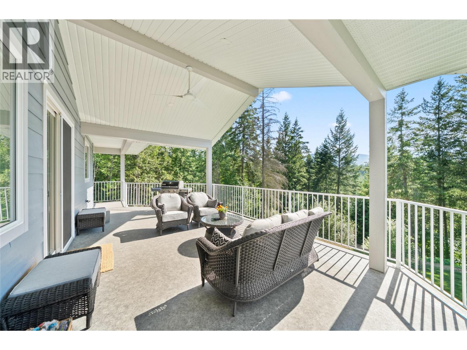 2592 Alpen Paradies Road Unit# 58, Blind Bay, British Columbia  V0E 1H1 - Photo 26 - 10395211