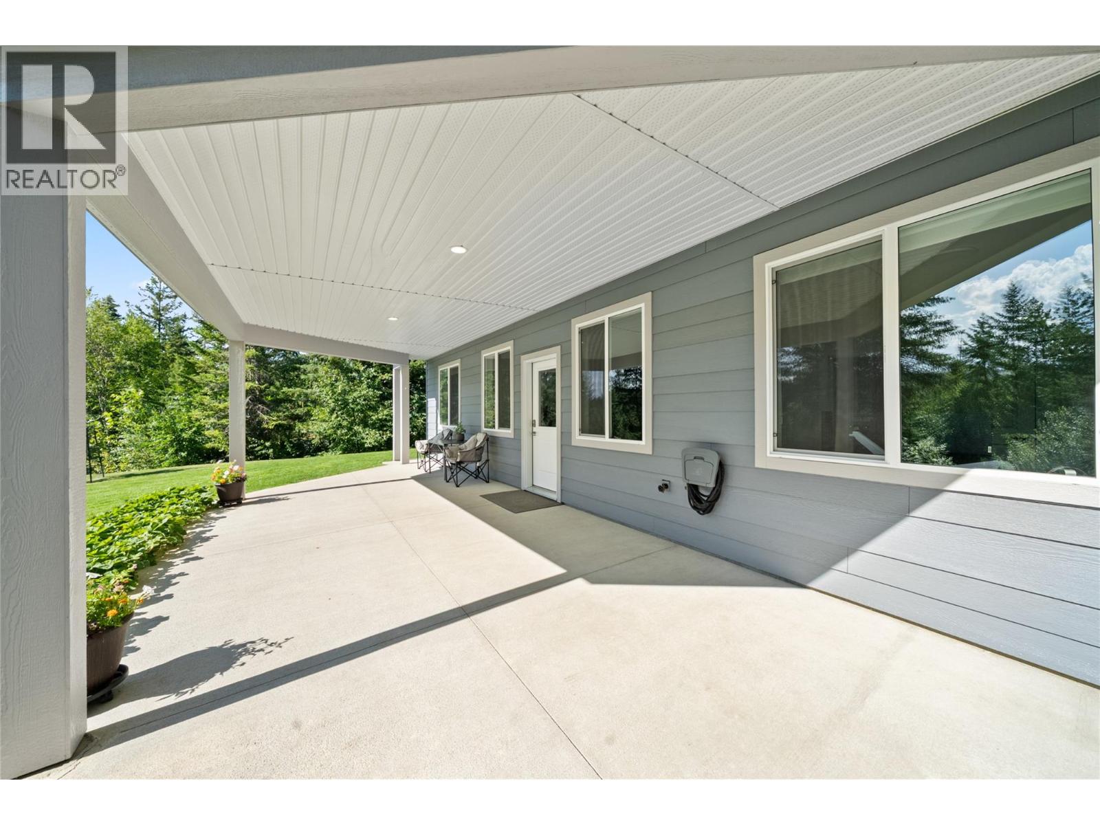 2592 Alpen Paradies Road Unit# 58, Blind Bay, British Columbia  V0E 1H1 - Photo 46 - 10395211