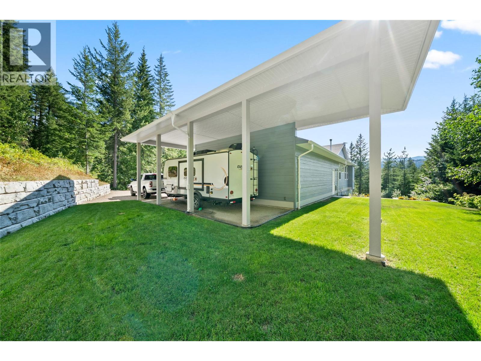 2592 Alpen Paradies Road Unit# 58, Blind Bay, British Columbia  V0E 1H1 - Photo 53 - 10395211