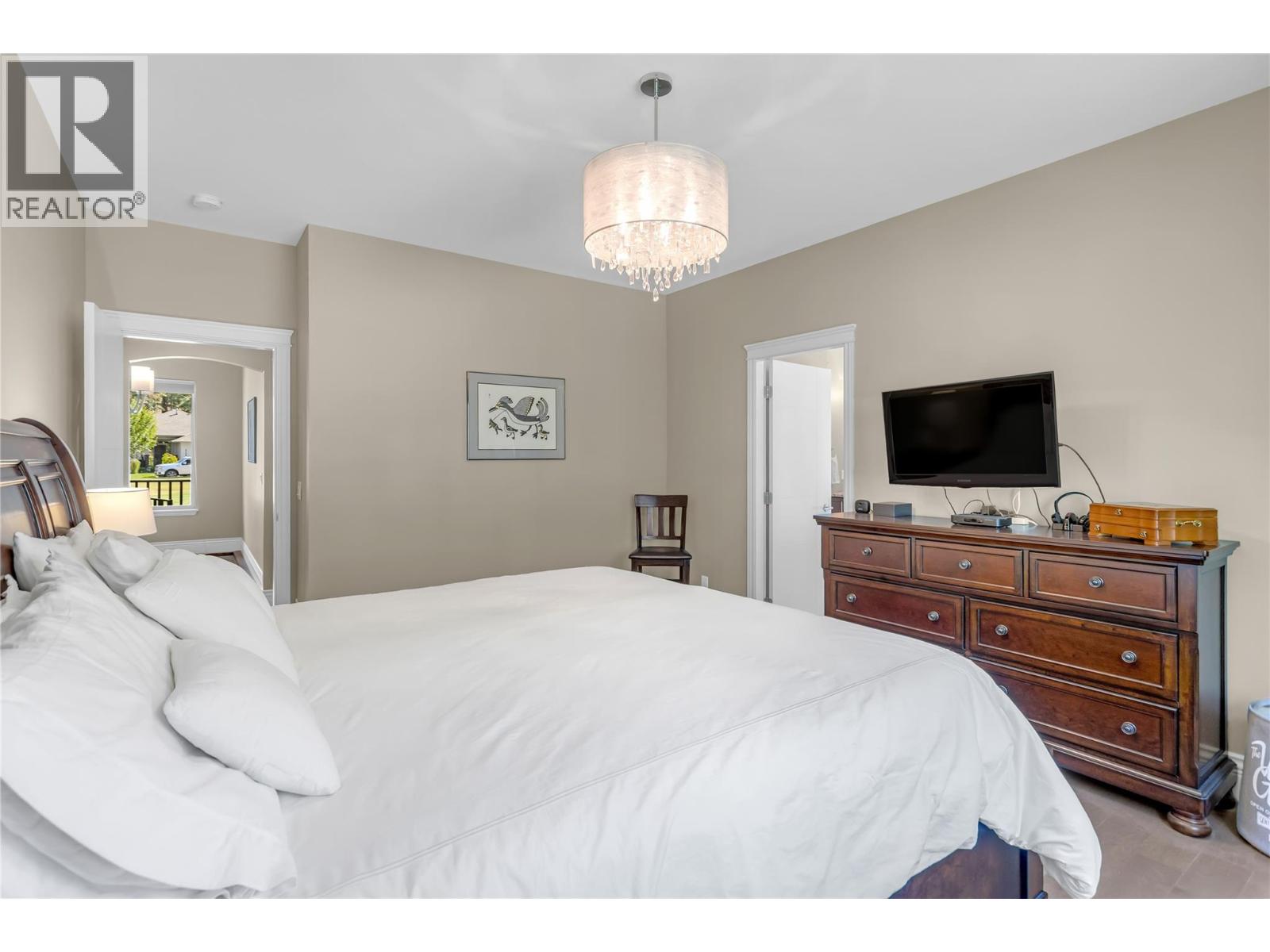 4157 Gallaghers Fairway S, Kelowna, British Columbia  V1W 5G3 - Photo 22 - 10396583