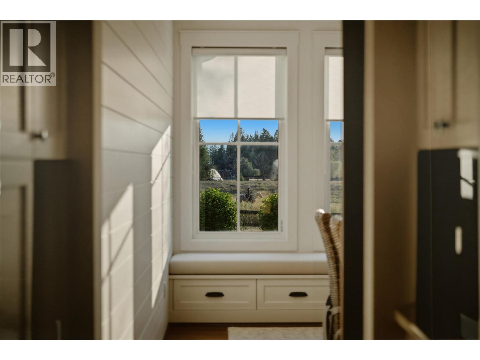 4588 Sallows Road, Kelowna, British Columbia  V1W 4C2 - Photo 21 - 10396481