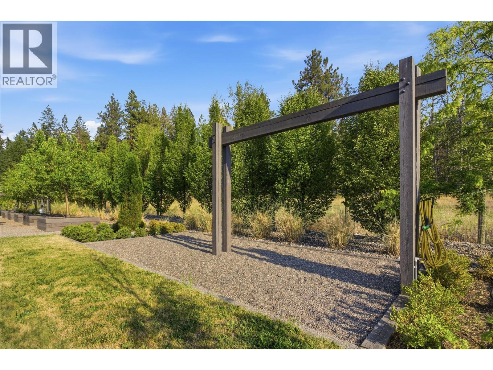 4588 Sallows Road, Kelowna, British Columbia  V1W 4C2 - Photo 43 - 10396481