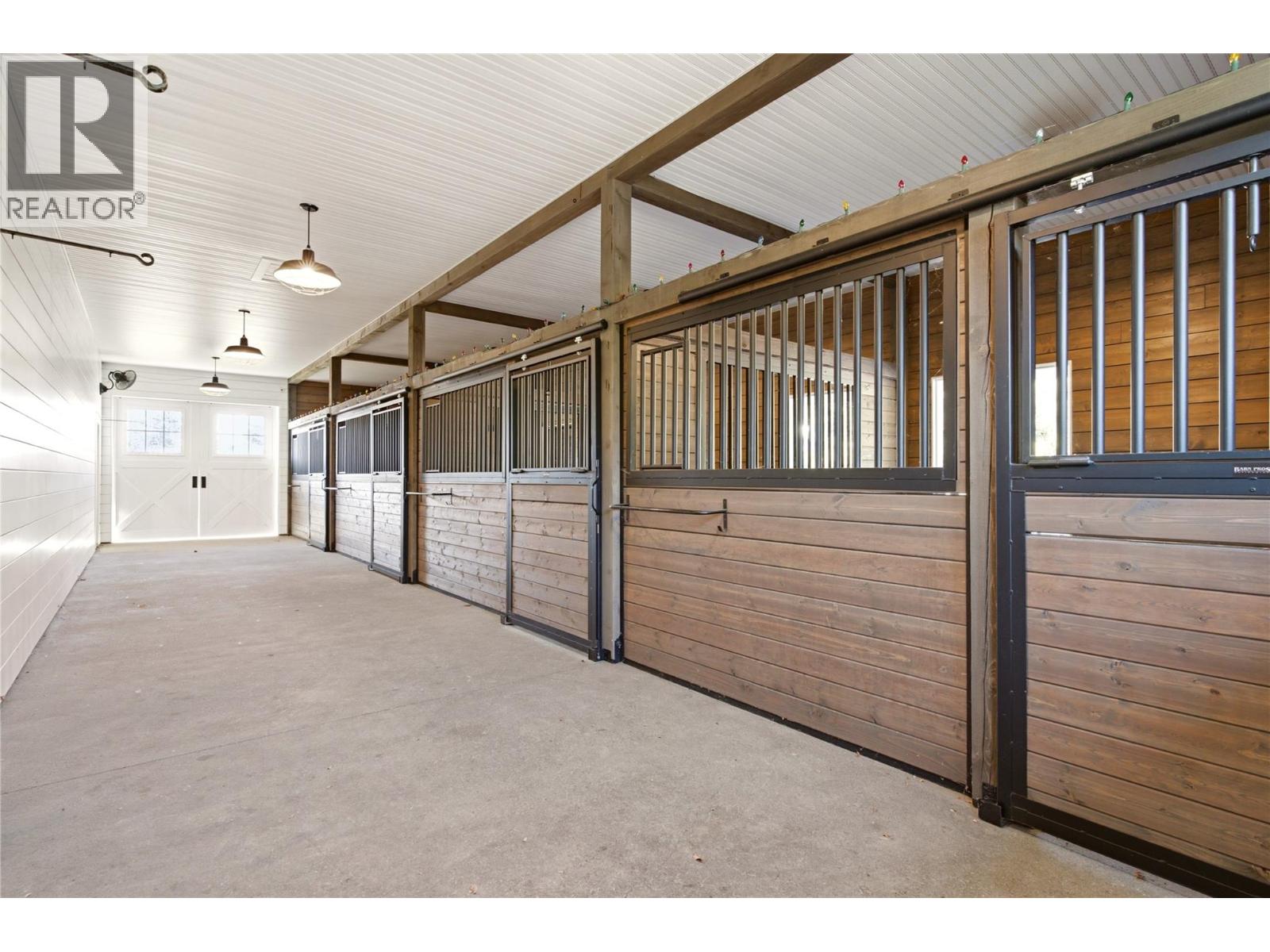 4588 Sallows Road, Kelowna, British Columbia  V1W 4C2 - Photo 55 - 10396481