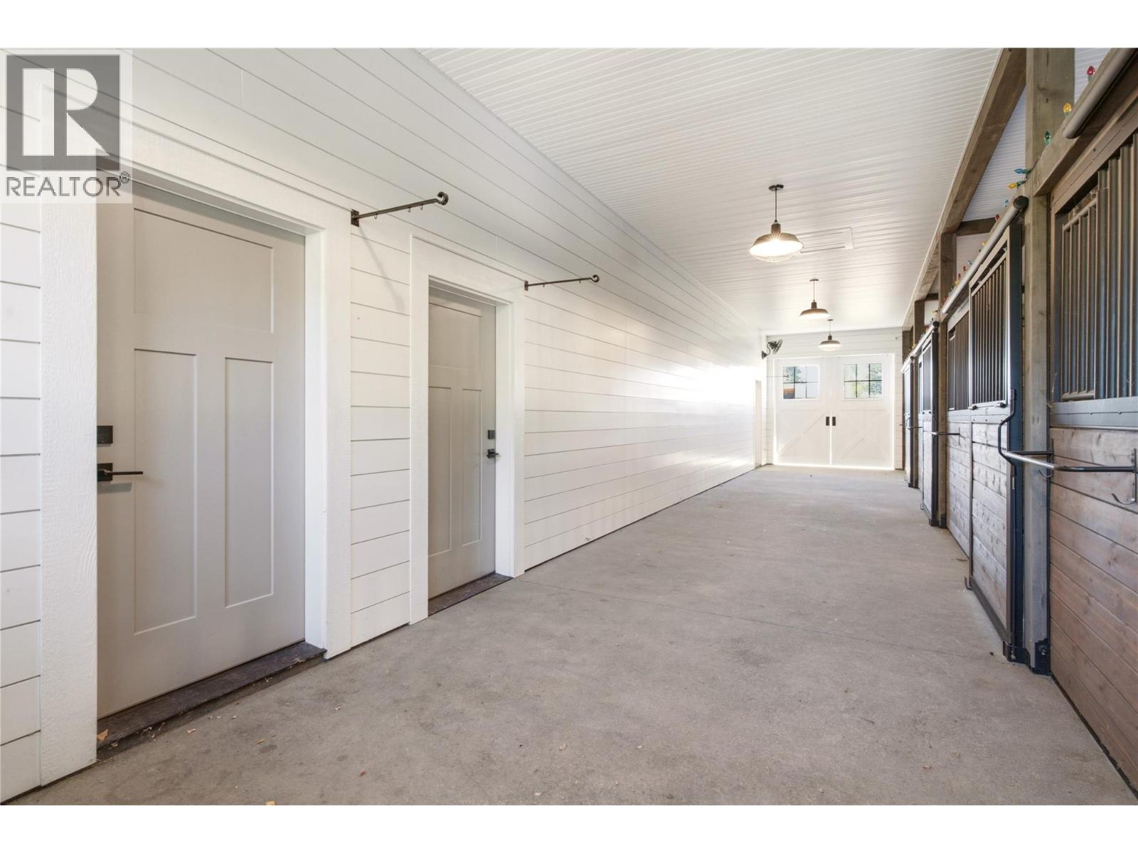 4588 Sallows Road, Kelowna, British Columbia  V1W 4C2 - Photo 56 - 10396481