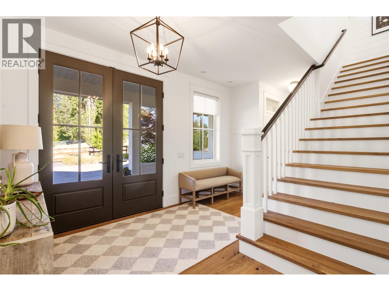 4588 Sallows Road, Kelowna, British Columbia  V1W 4C2 - Photo 6 - 10396481