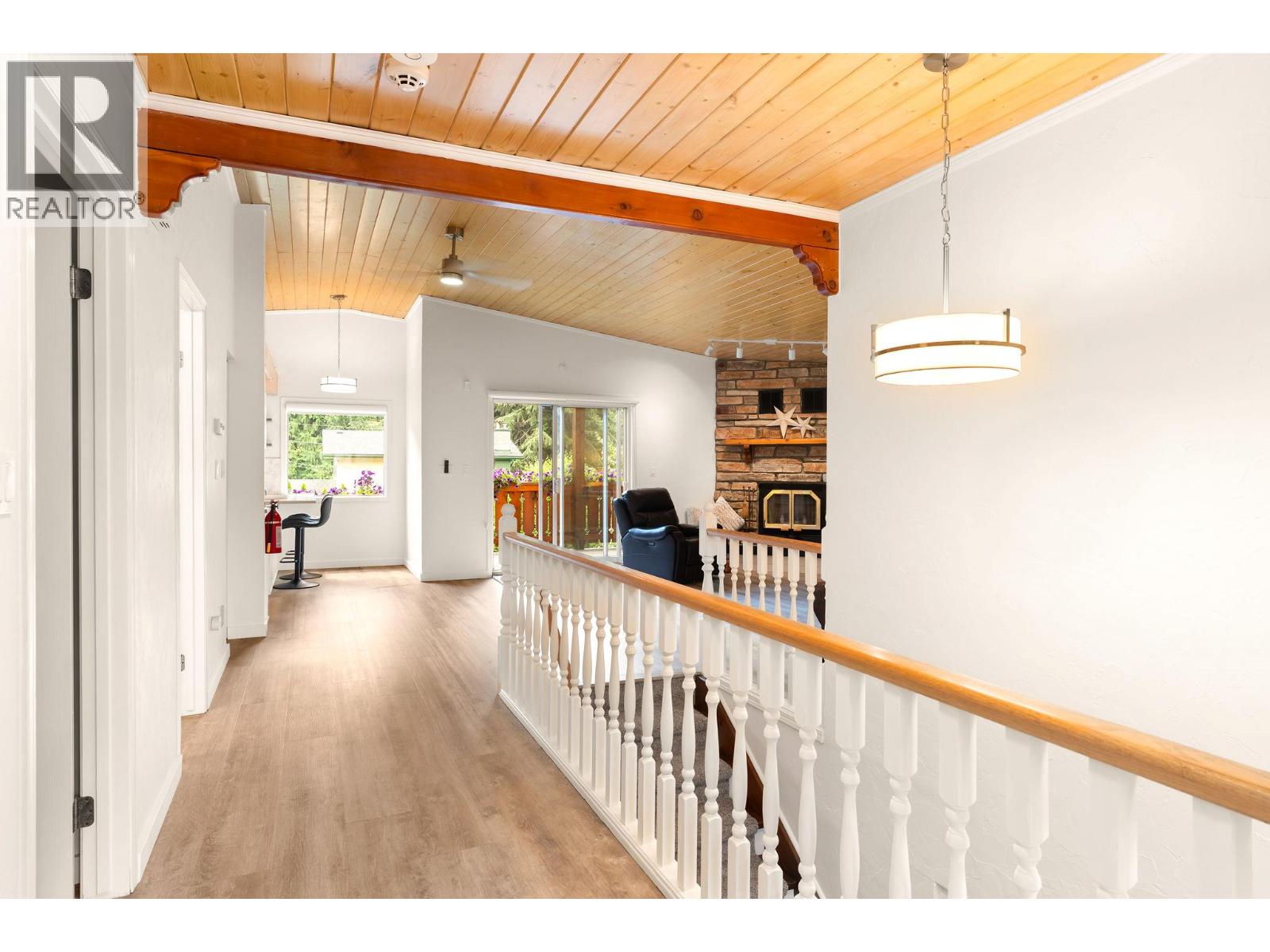 1587 Pratico Road, Revelstoke, British Columbia  V0E 2S1 - Photo 17 - 10395967