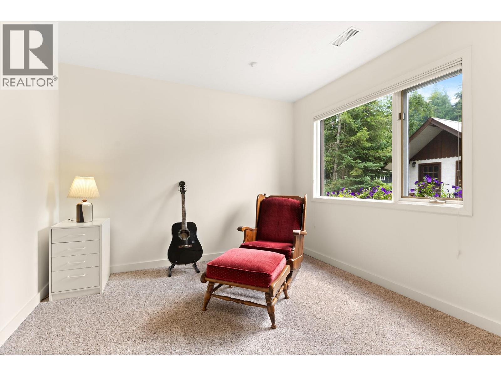 1587 Pratico Road, Revelstoke, British Columbia  V0E 2S1 - Photo 37 - 10395967