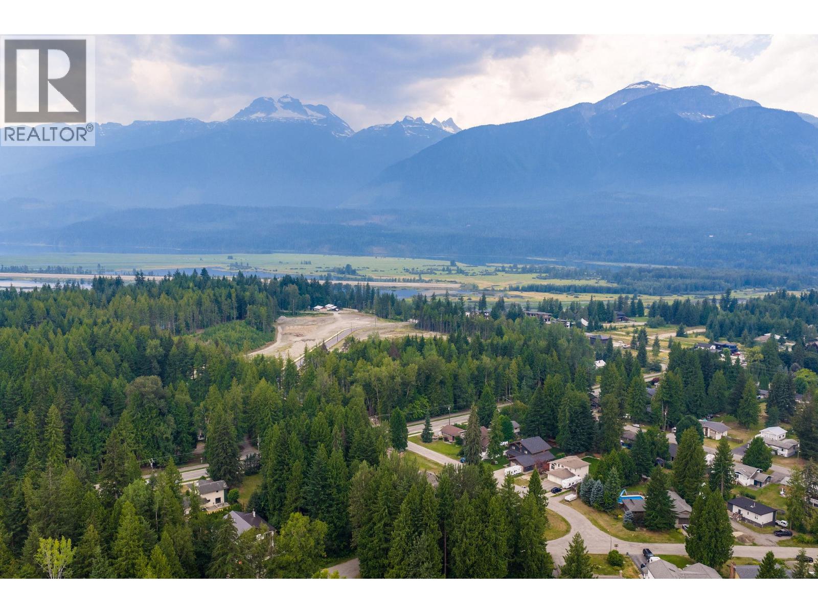 1587 Pratico Road, Revelstoke, British Columbia  V0E 2S1 - Photo 46 - 10395967