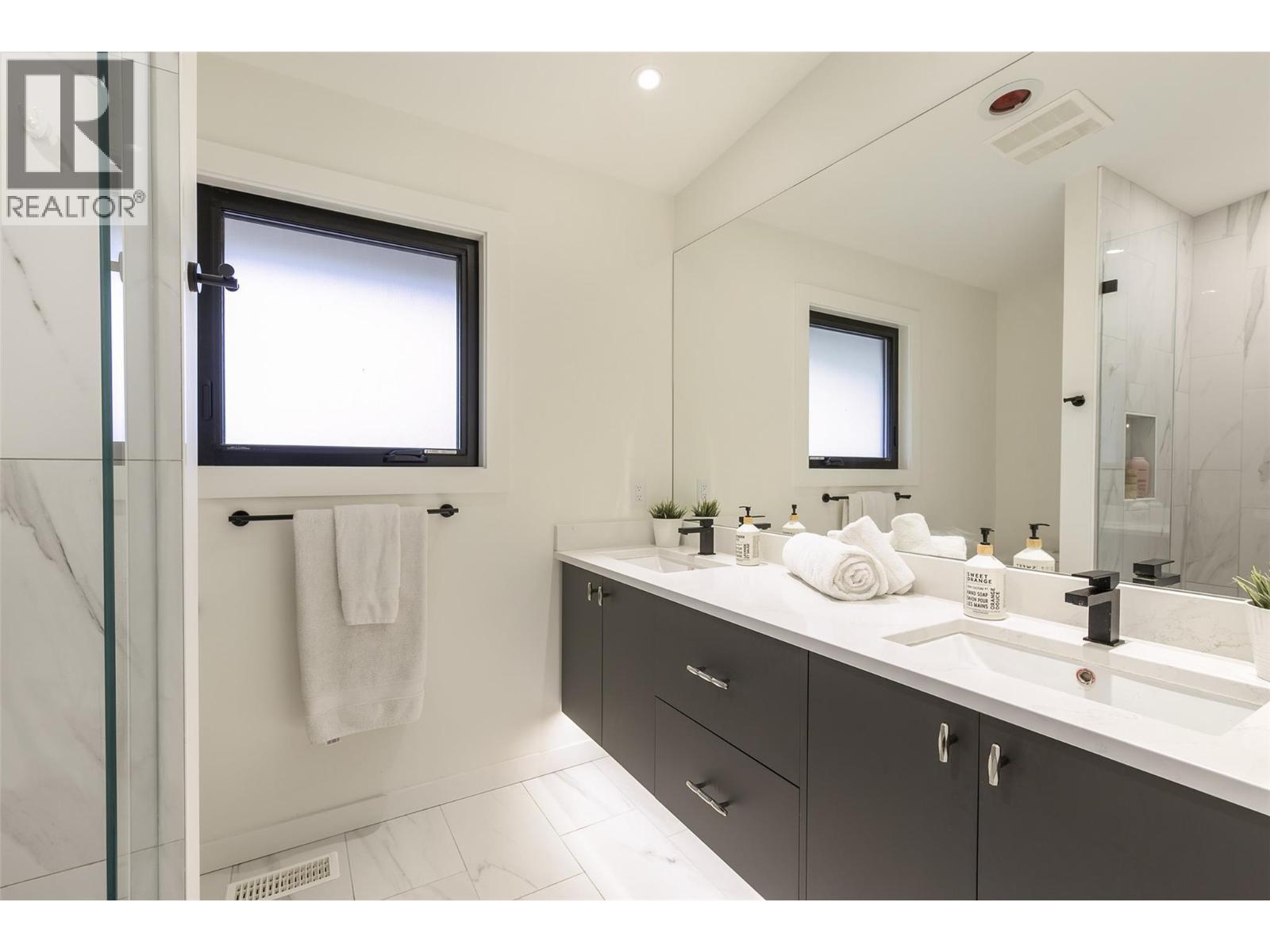 3153 Hall Road, Kelowna, British Columbia  V1W 2R8 - Photo 31 - 10396404