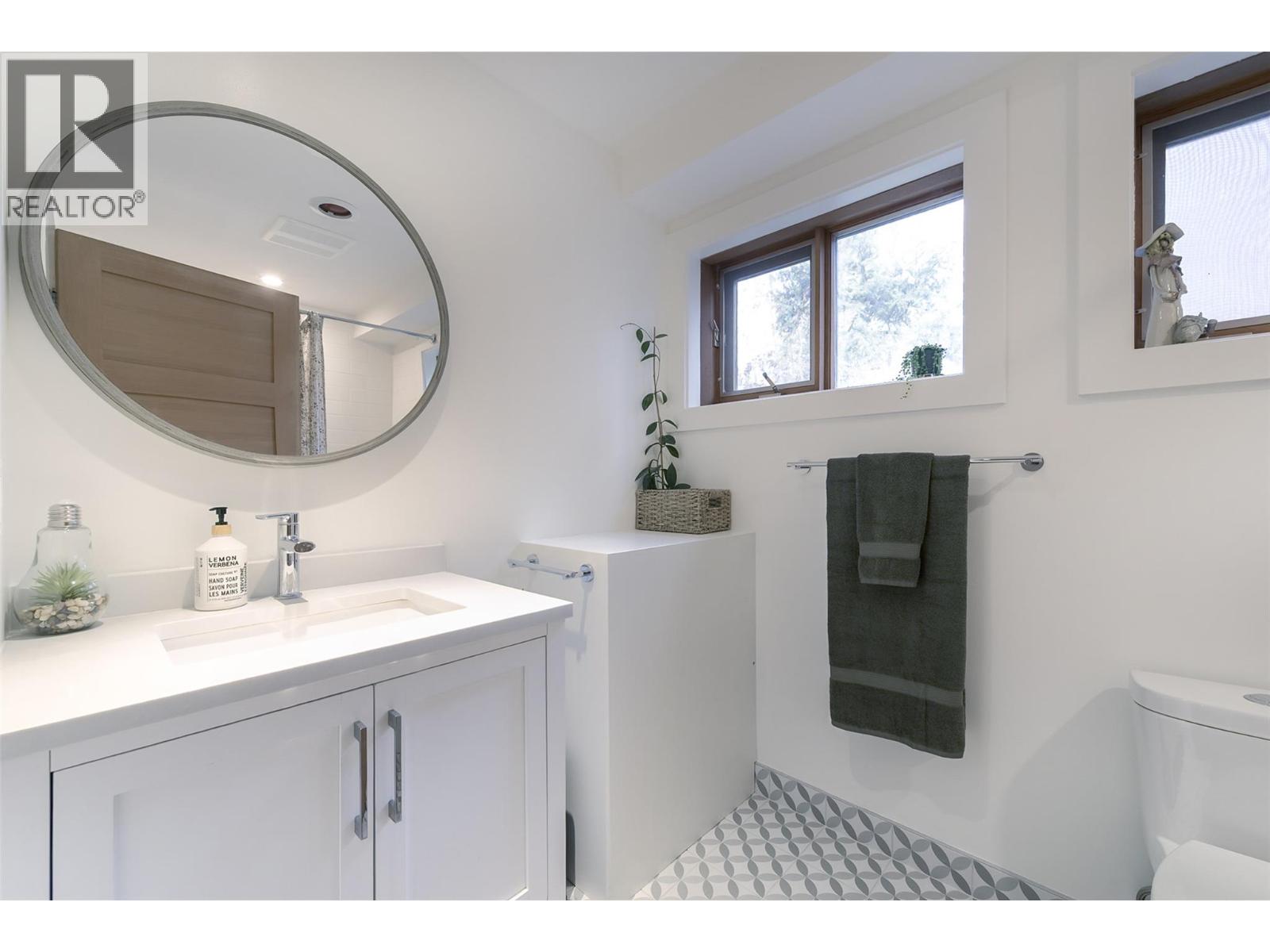 3153 Hall Road, Kelowna, British Columbia  V1W 2R8 - Photo 39 - 10396404