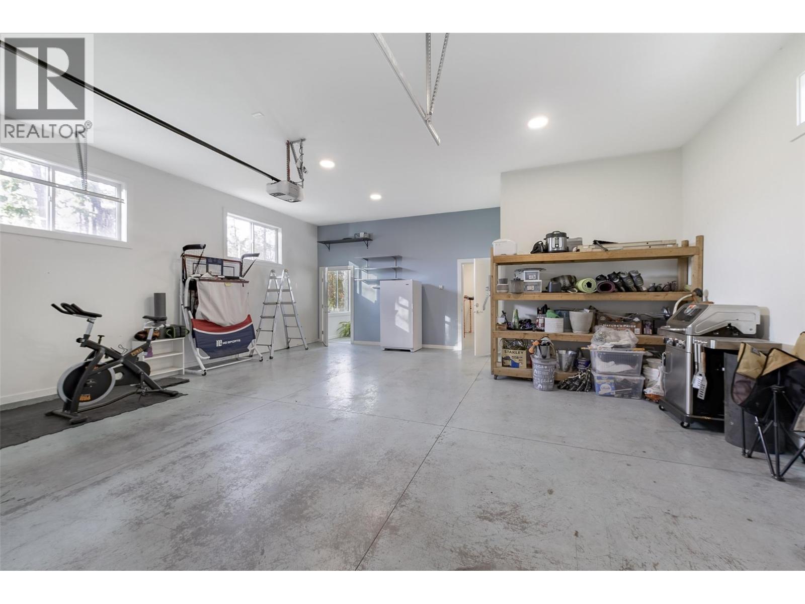 3153 Hall Road, Kelowna, British Columbia  V1W 2R8 - Photo 48 - 10396404